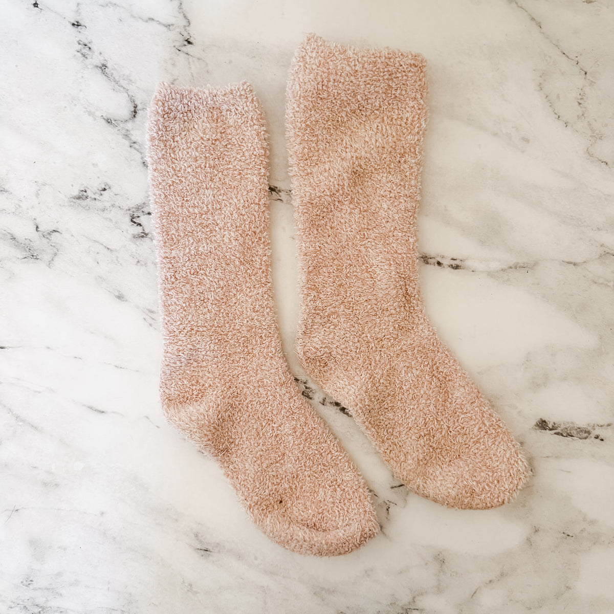 Barefoot Dreams CozyChic Heathered Socks in Heathered Dusty Rose White Marl | OS