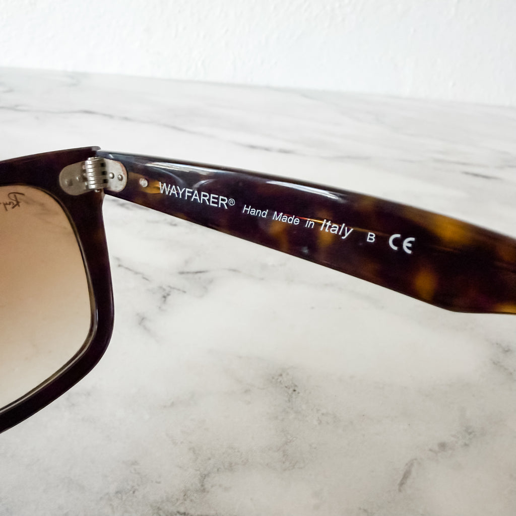 Ray-Ban Original Wayfarer Tortoise Sunglasses Light Brown Gradient