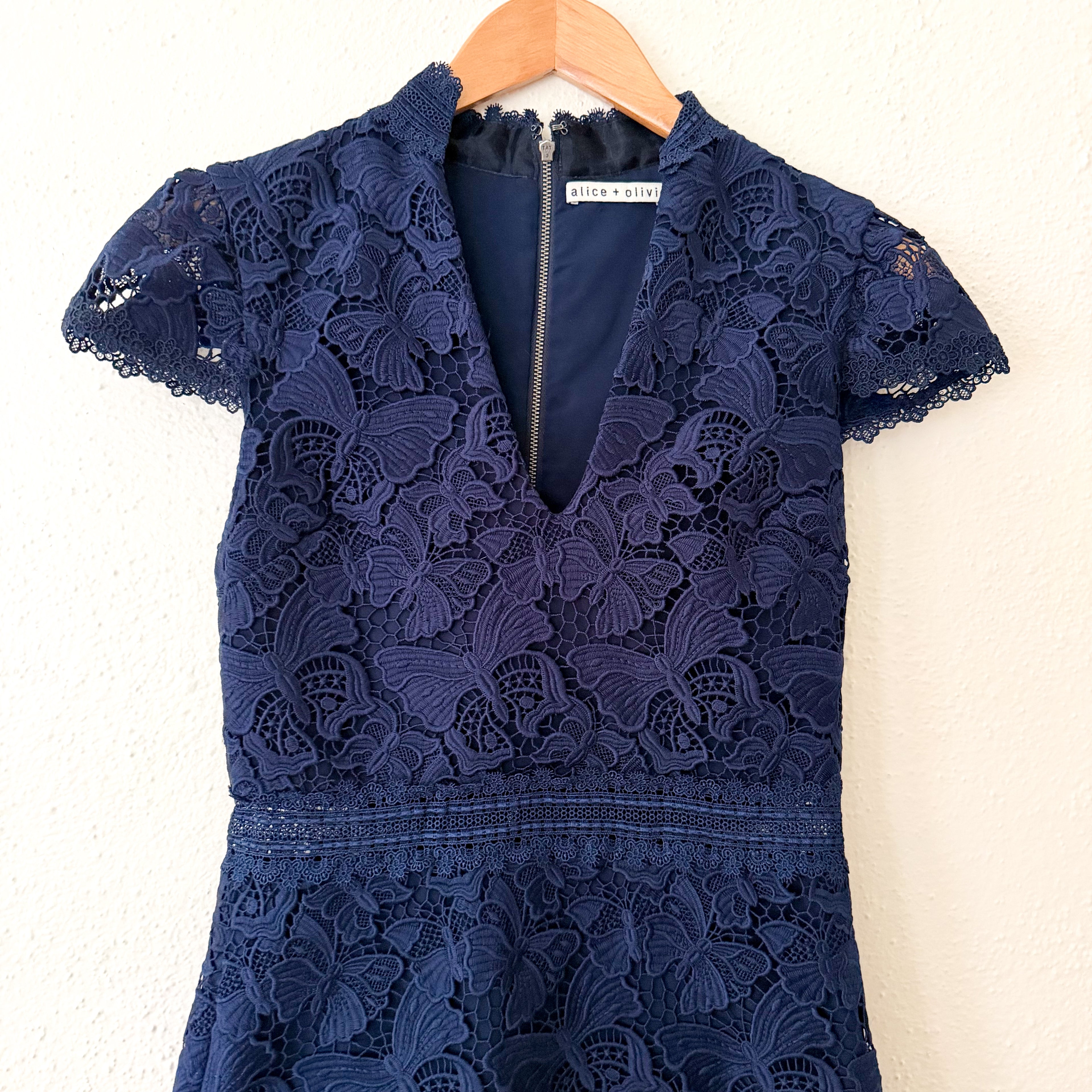 Alice + Olivia Diona Navy Blue Broderie Butterfly Lace Mini Dress | 0
