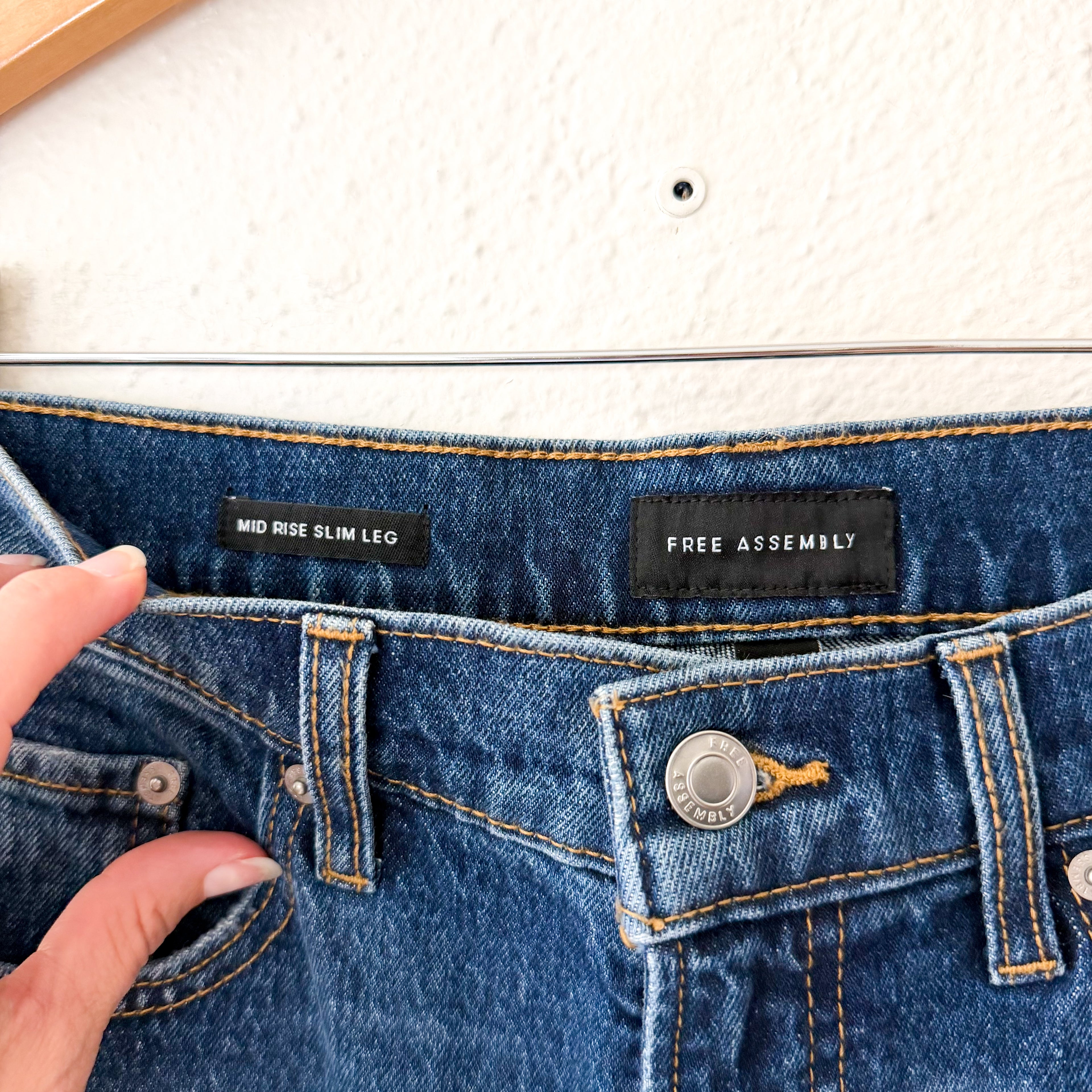Free Assembly Mid Rise Slim Leg Jeans in Authentic Dark Wash | 0