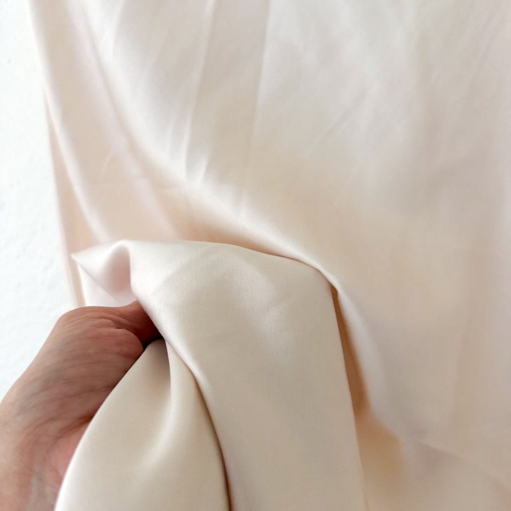 H&M Satin Midi Slip Skirt in Cream | XS