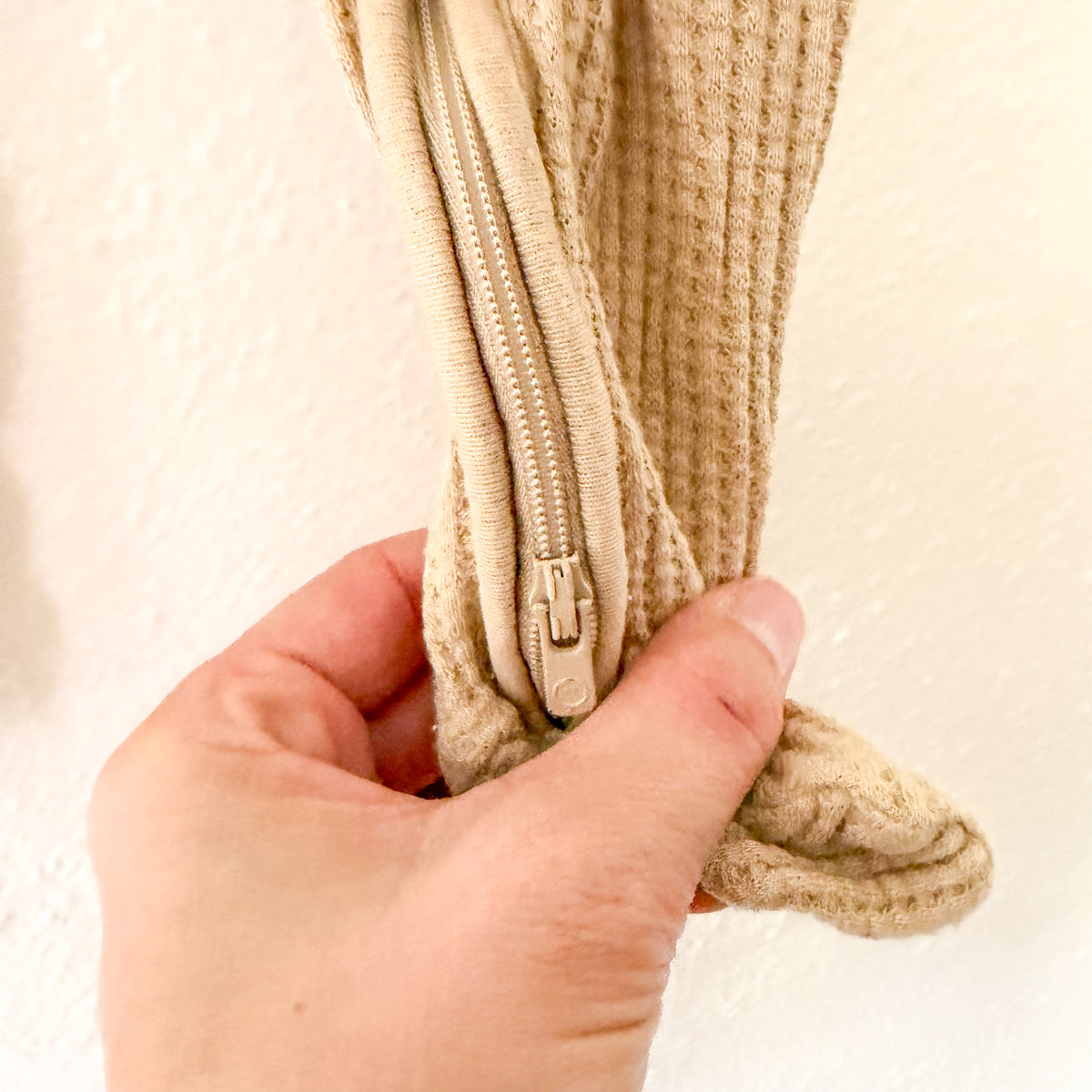 Mori Organic Cotton Tan Waffle Weaver 2 Way Zipper Footed Sleeper | 3-6m