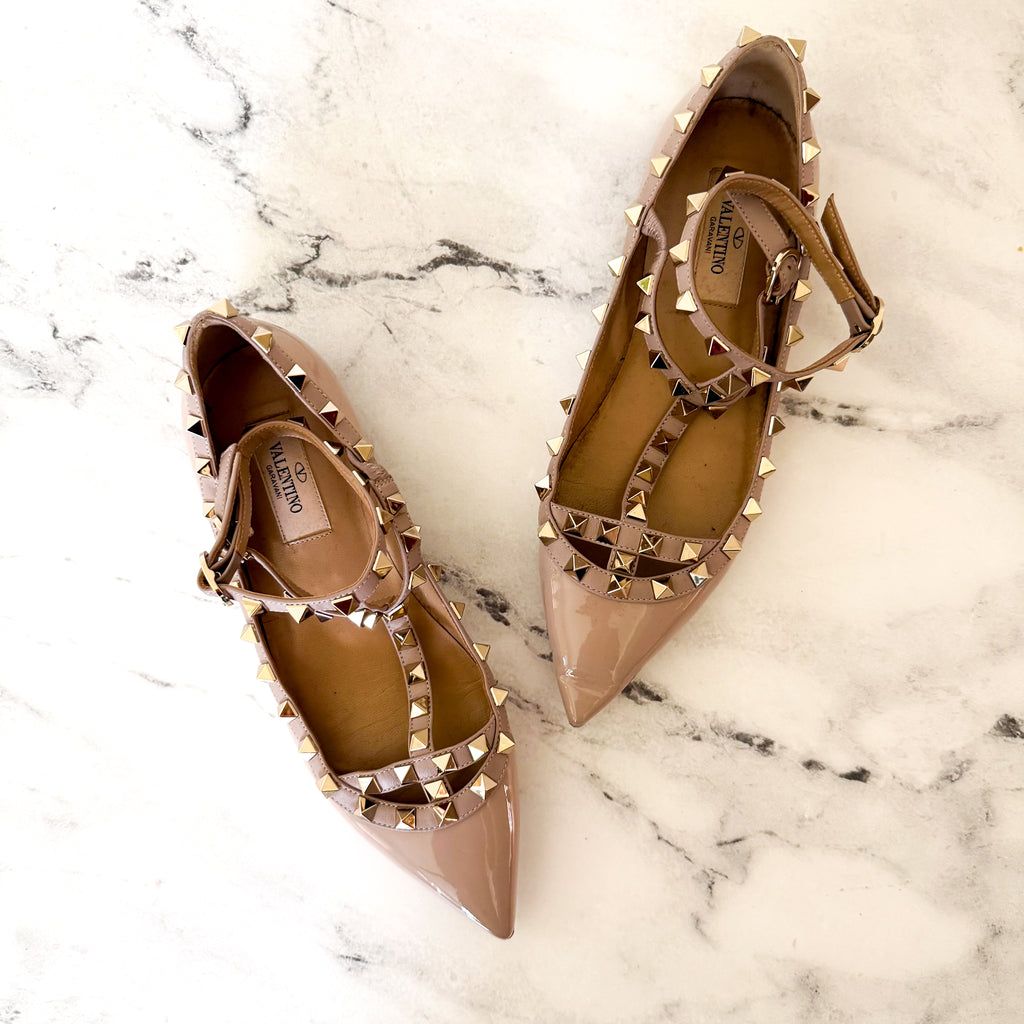 Valentino Garavani Rockstud Caged Nude Patent Leather Pointed Toe Ballet Flats | 36/US 6