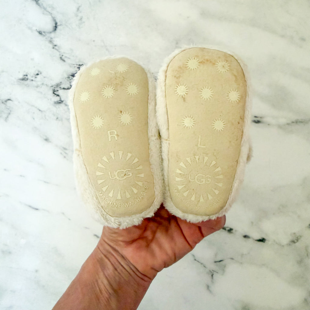 UGG Bixbee Cream Fuzzy Baby Booties Crib Shoes | 2-3c