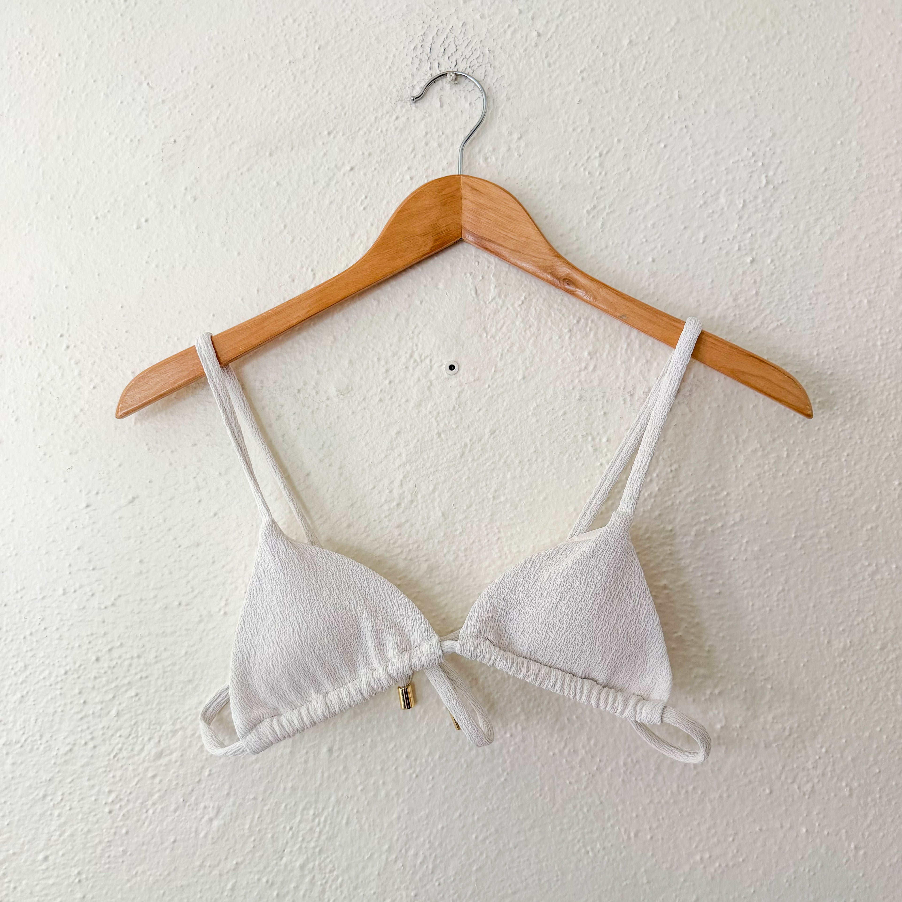 H&M White Textured Fabric Triangle Bikini Top | XS