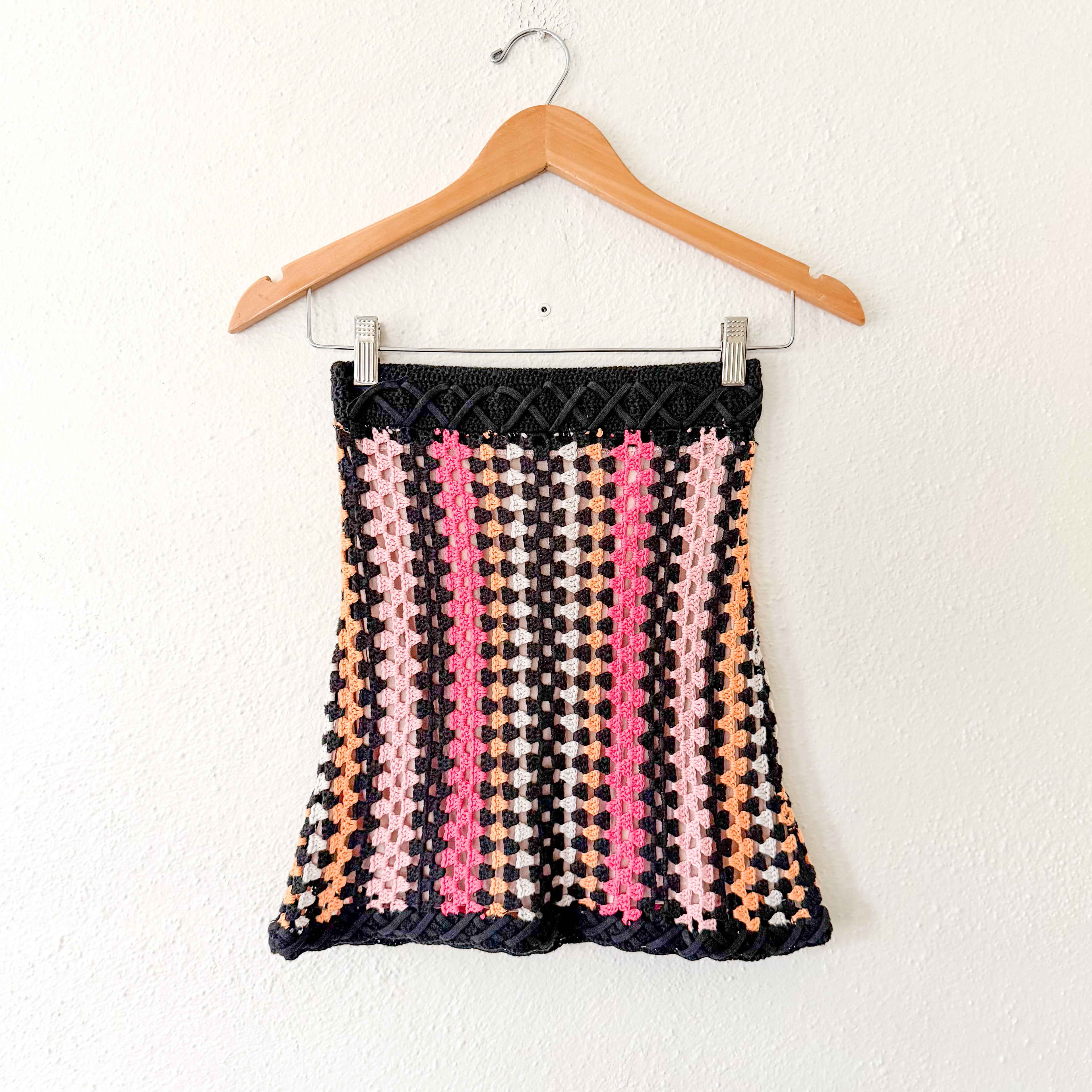 NBD Revolve Crochet Pink & Black Strapless Tube Top | XS
