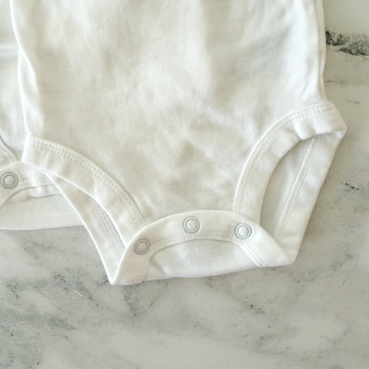 Carter's White Basics Short Sleeve Bodysuit Bundle x4 | 0-3m