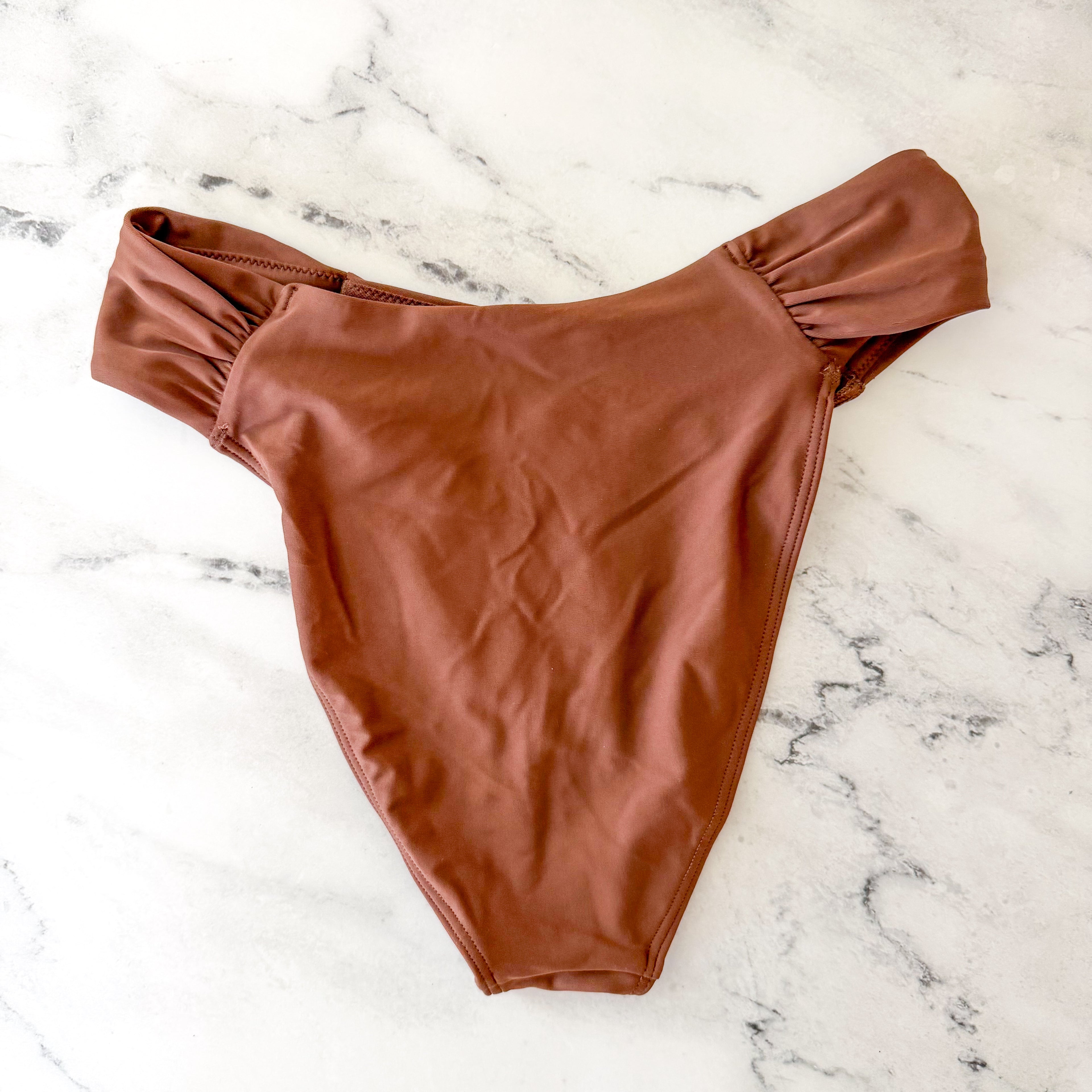 Abercrombie & Fitch Mid-Rise Rouched Side Bikini Bottoms in Brown | S