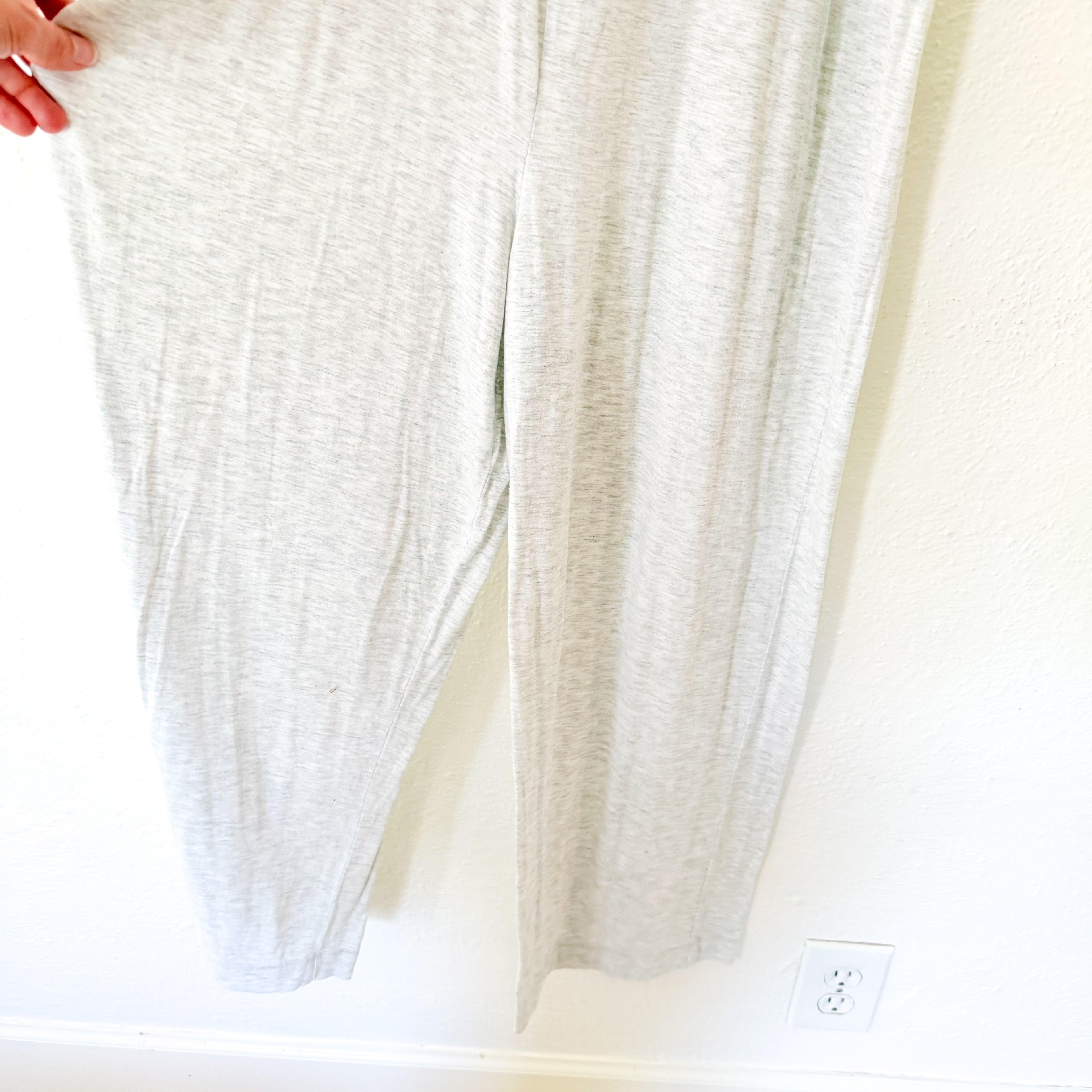 Old Navy Sunday Sleep Knit Jersey Jumpsuit in Light Heather Grey | XS