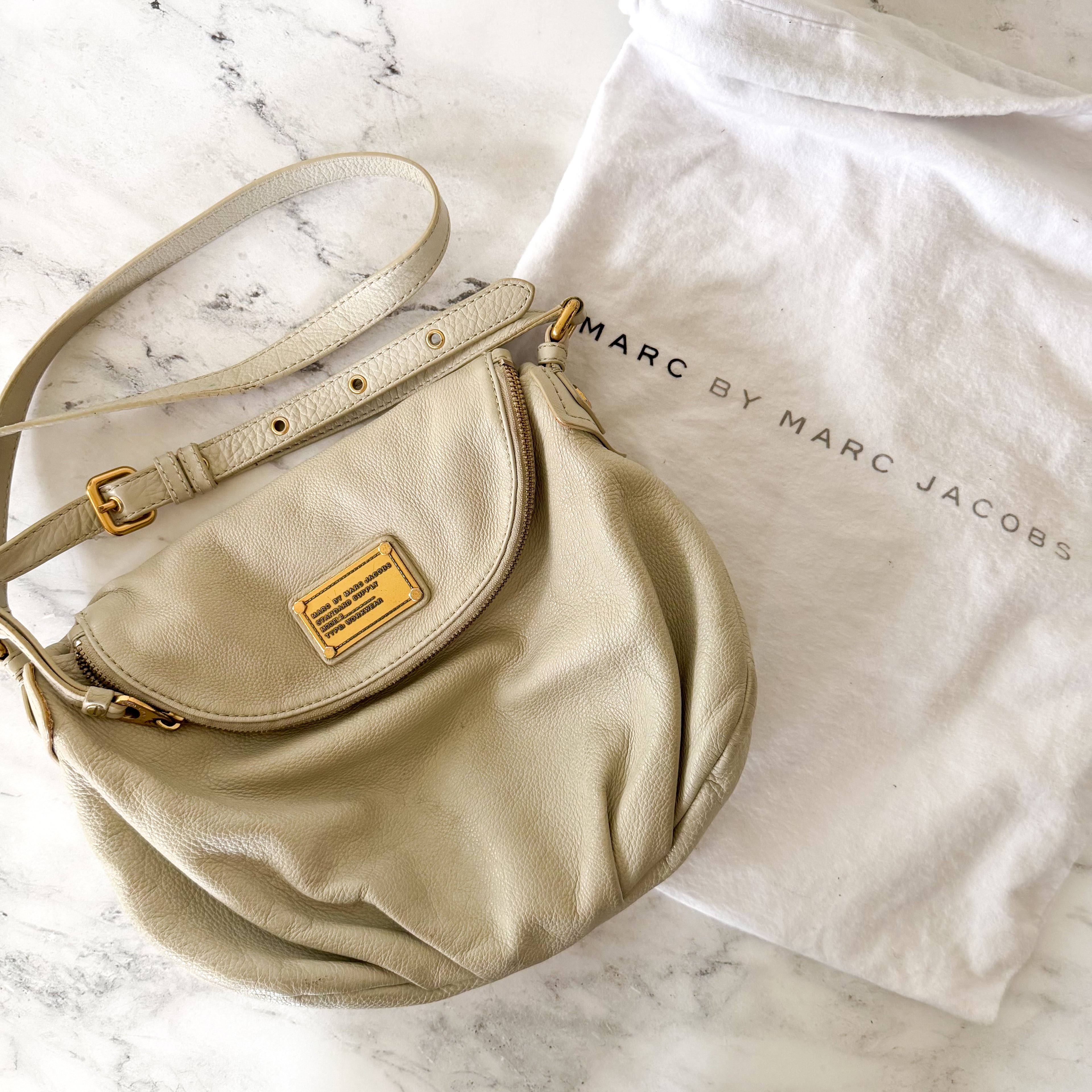 Marc by Marc Jacobs Classic Q Natasha Leather Crossbody Bag in Sage Green