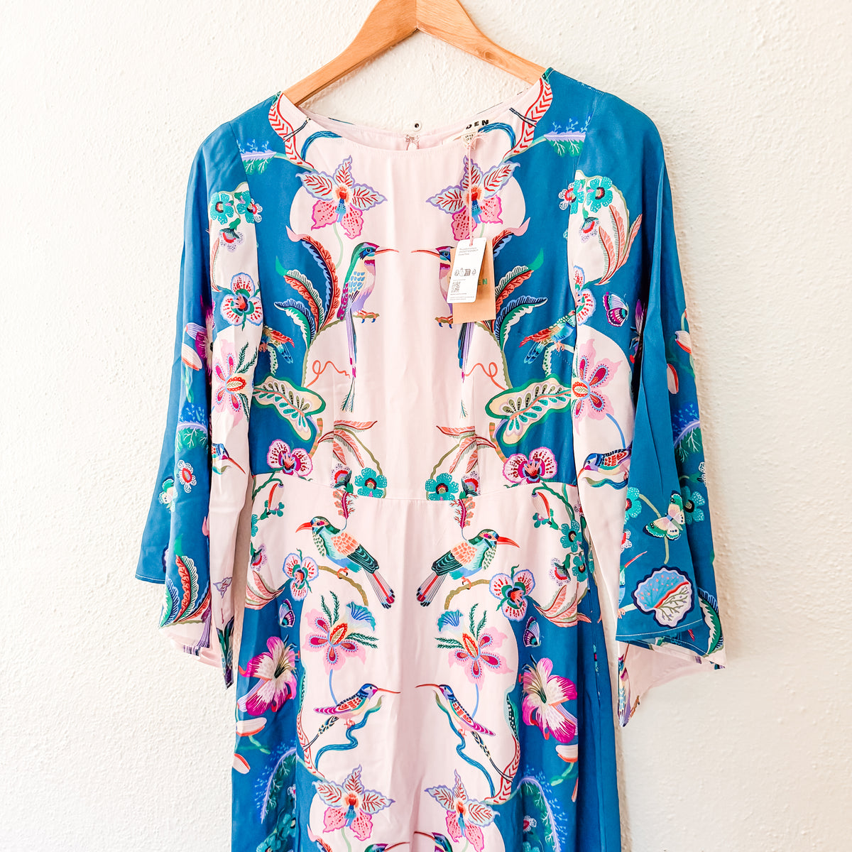 Boden 100% Silk Angel Sleeve Boatneck Midi/Maxi Dress in Orchid Canopy | 0R