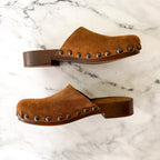 Dolce Vita Alanis Flat Studded Mule Clog in Chestnut Suede | sz 37/6.5