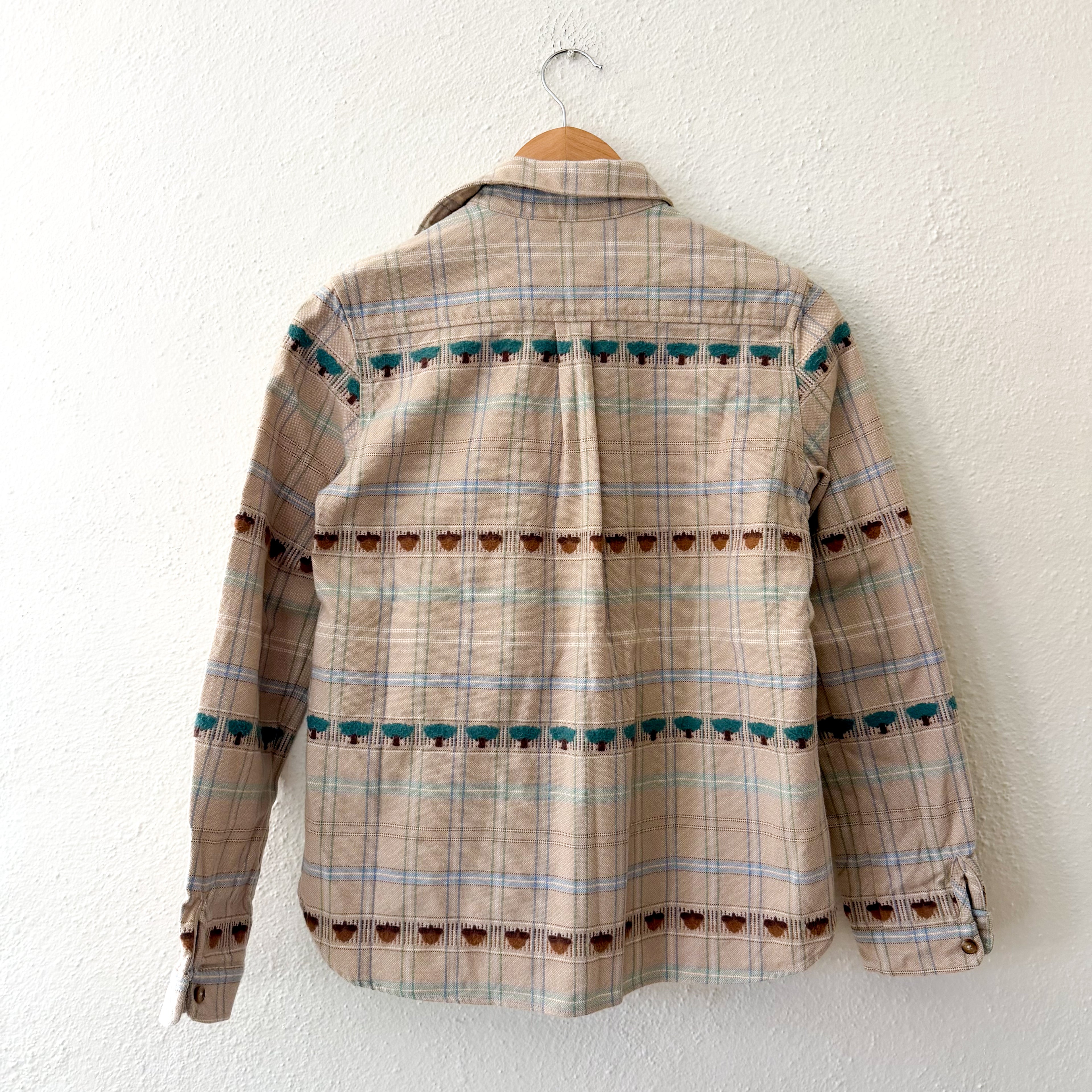 Beaufort & Blake Heavyweight Plaid Acorn & Tree Button Down Shacket | XS