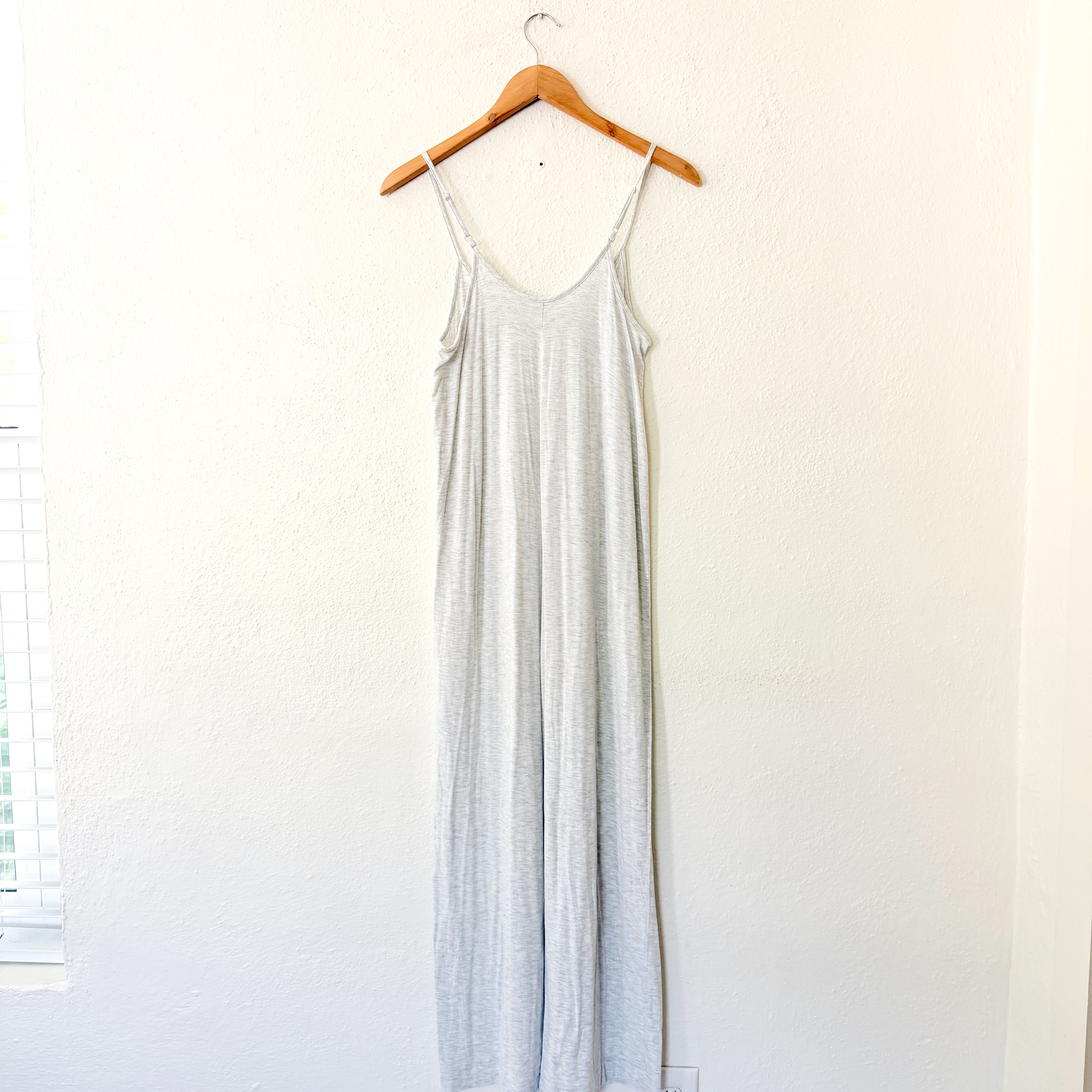 Old Navy Sunday Sleep Knit Jersey Jumpsuit in Light Heather Grey | XS