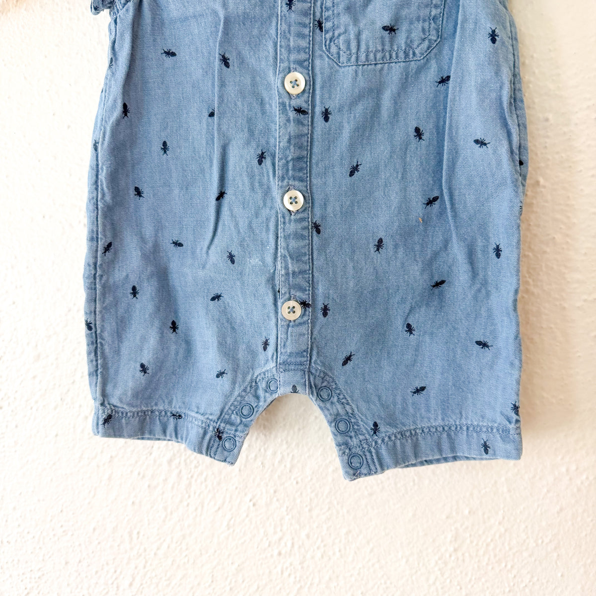 Tucker & Tate Printed Ants Denim Short Sleeve Button Down Romper | 0-3m