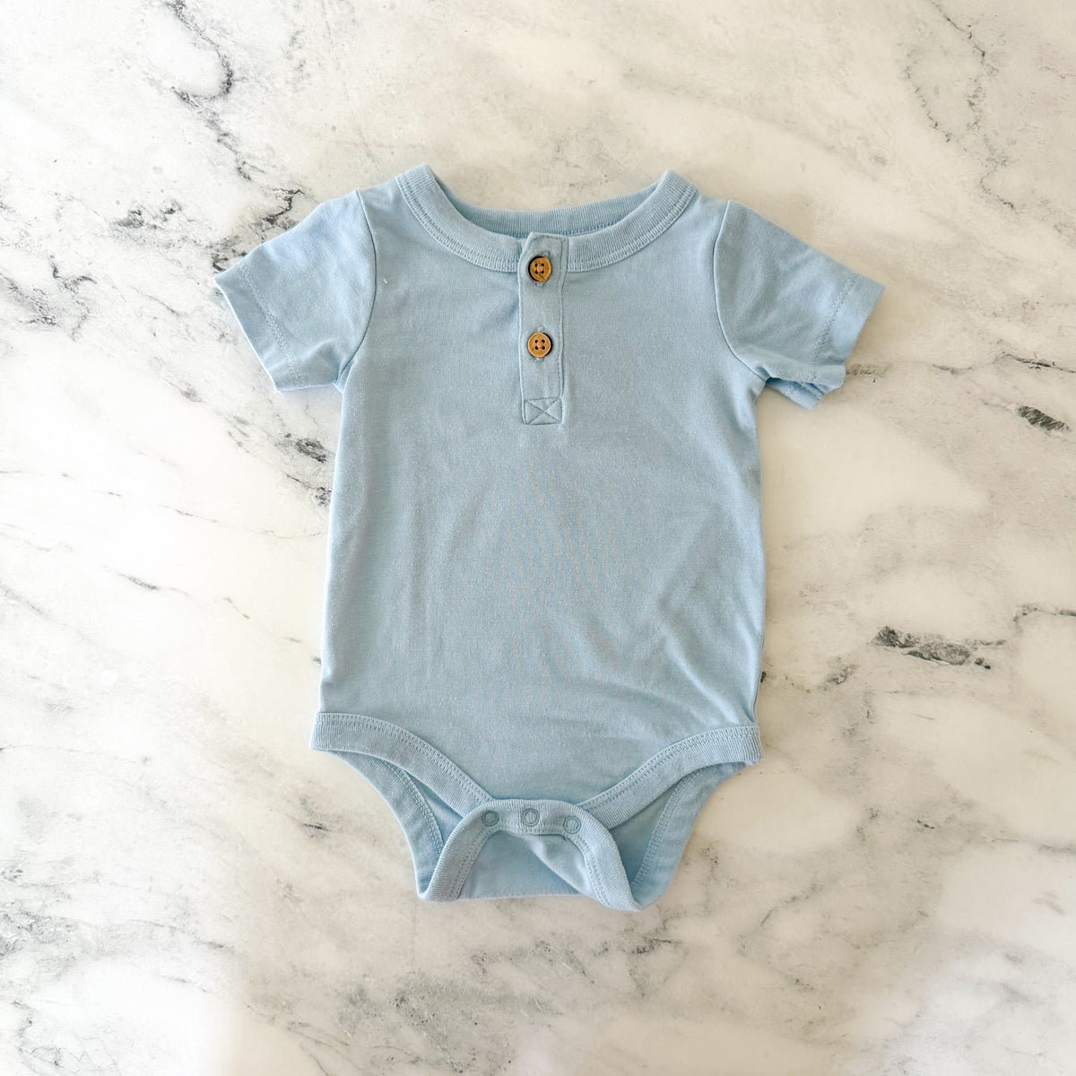 Cat & Jack Powder Blue Henley Short Sleeve Bodysuit | 0-3m