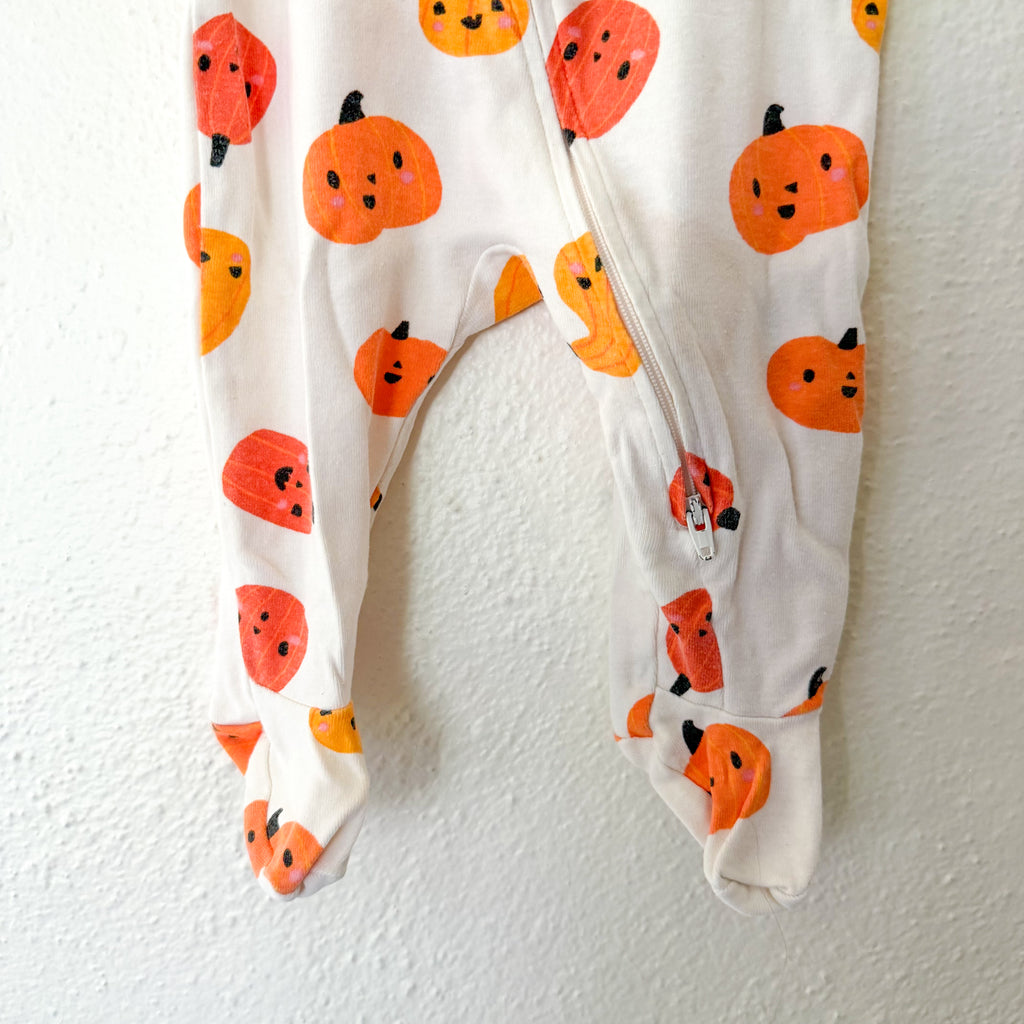 Old Navy Halloween Jack-O-Lantern 2 Way Zipper Footed Sleeper | 6-9m