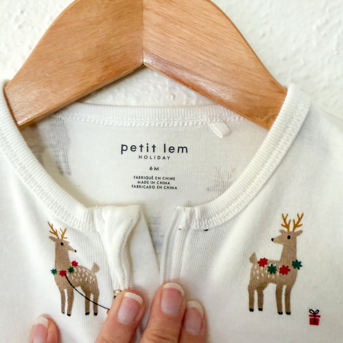 Petit Lem Organic Cotton Holiday Cream Reindeer 2-Way Zipper Footed Sleeper | 3-6m