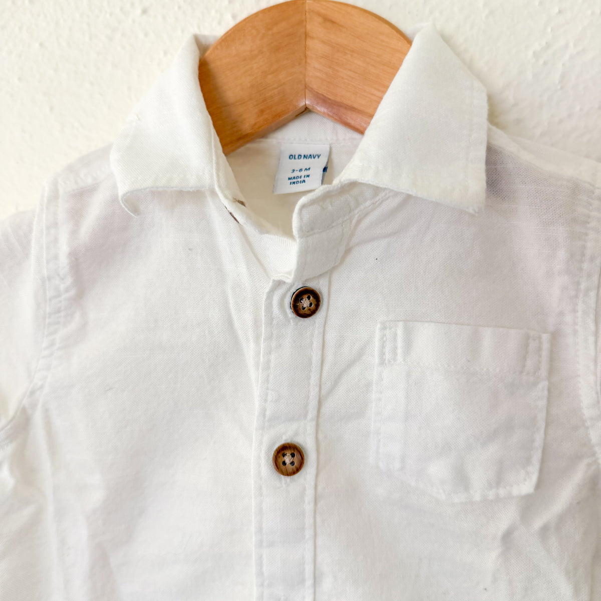 Old Navy White Short Sleeve Oxford Button Down Shirt | 3-6m