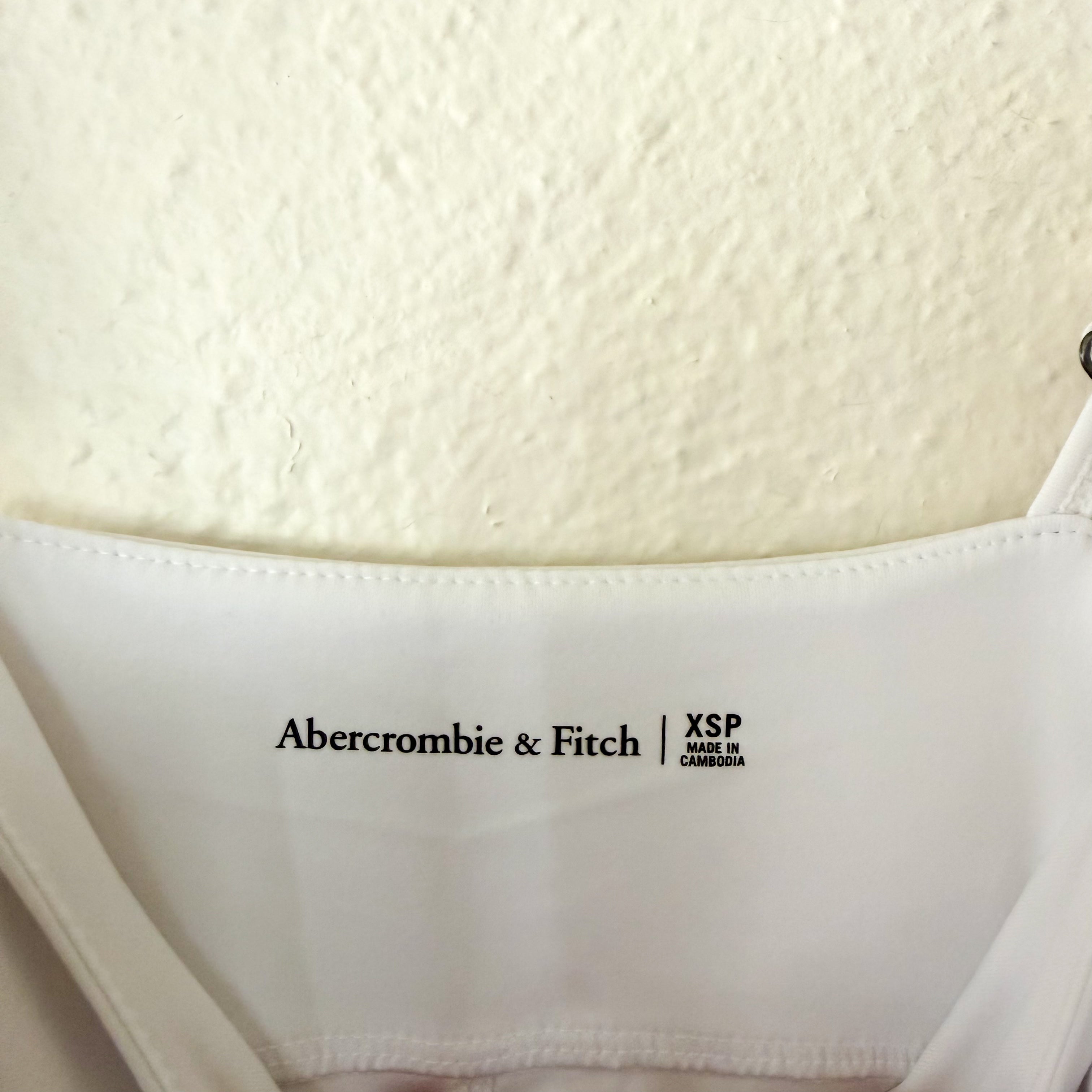 Abercrombie & Fitch YPB White Active Traveler Mini Dress Built In Shorts | XSP