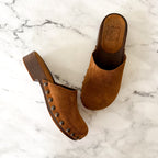 Dolce Vita Alanis Flat Studded Mule Clog in Chestnut Suede | sz 37/6.5