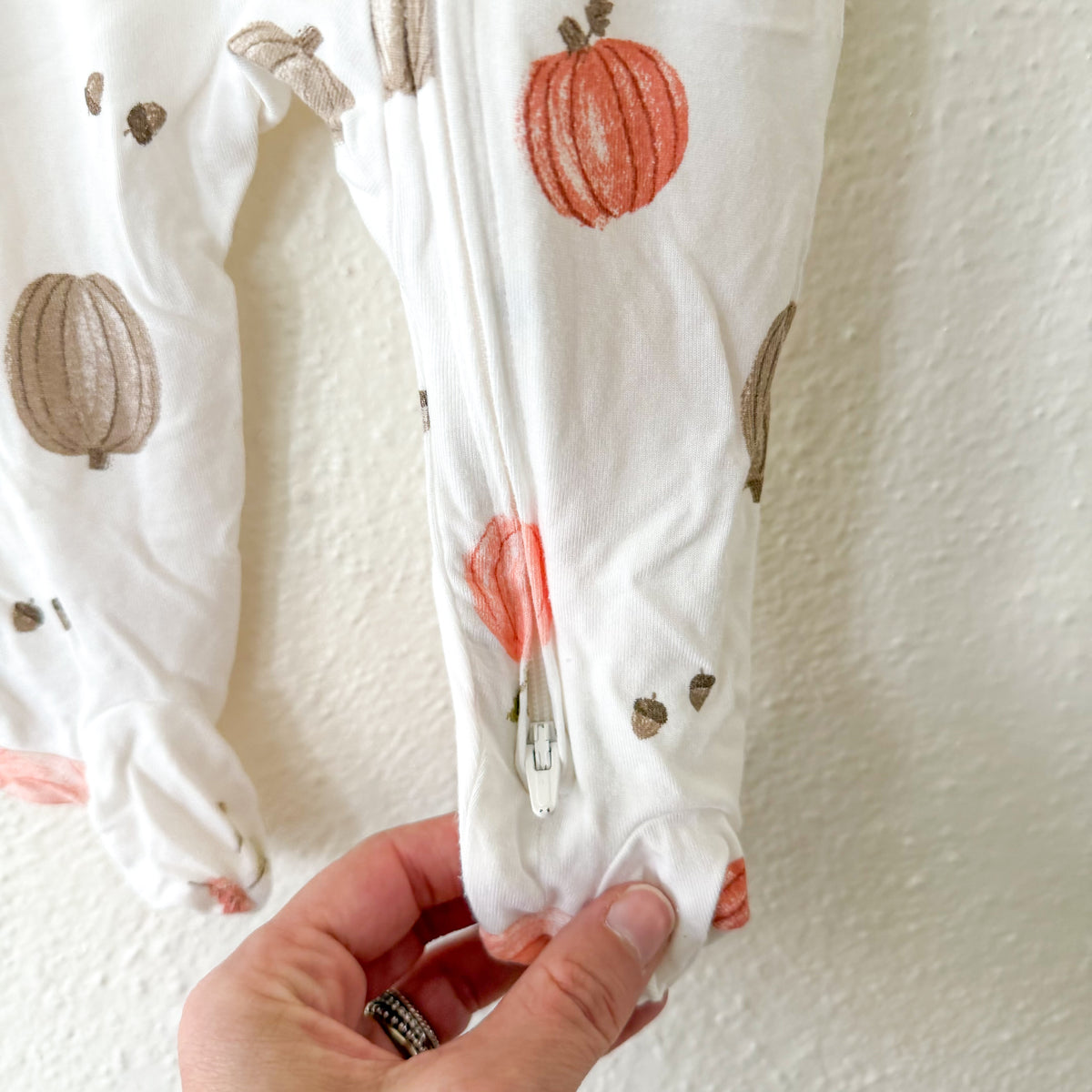 Carter's Just One You Fall Pumpkin Cream Long Sleeve Footed Zipper Sleeper | 3-6m