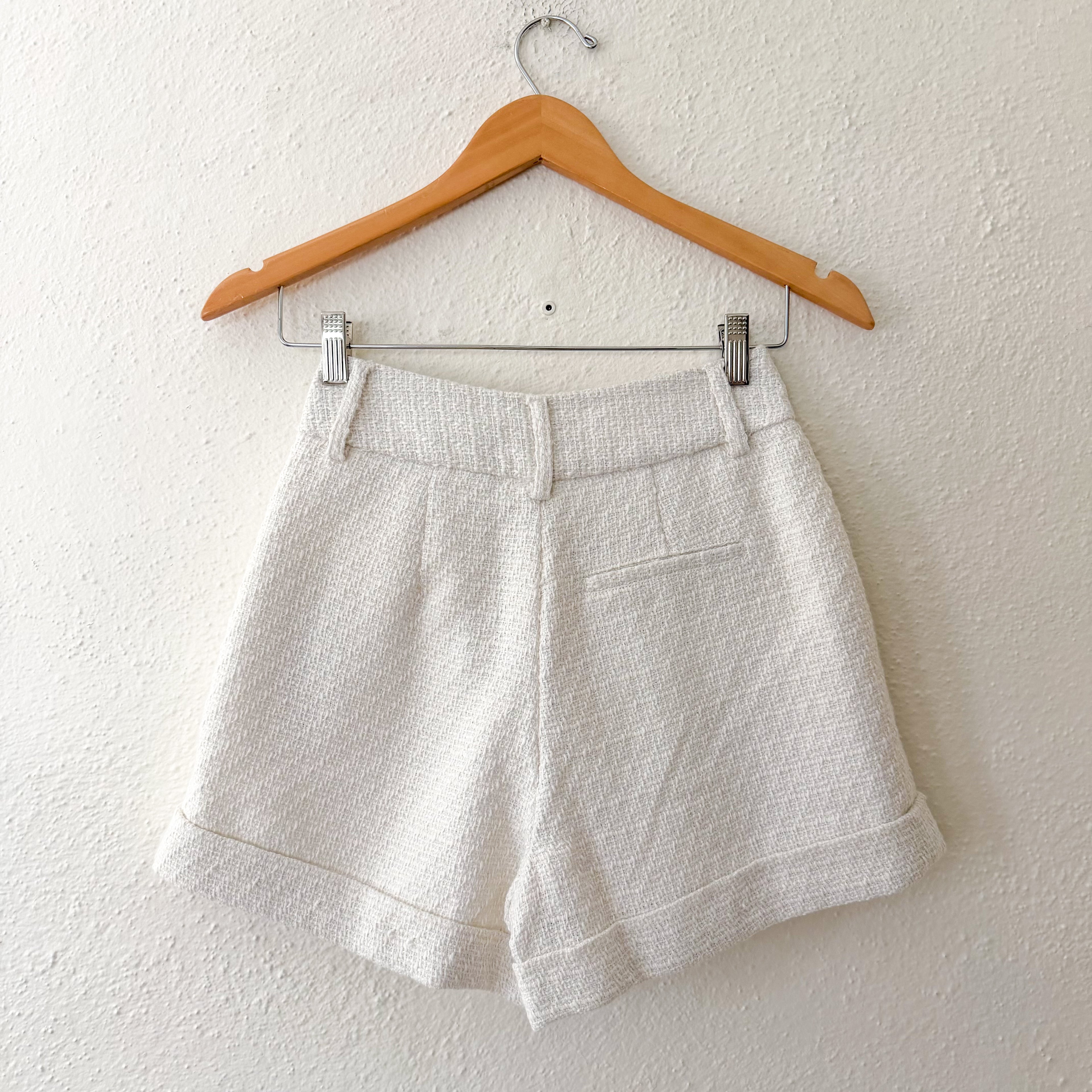 NA-KD Tweed Mid-Rise Pleat Detail Shorts in White | 34/2