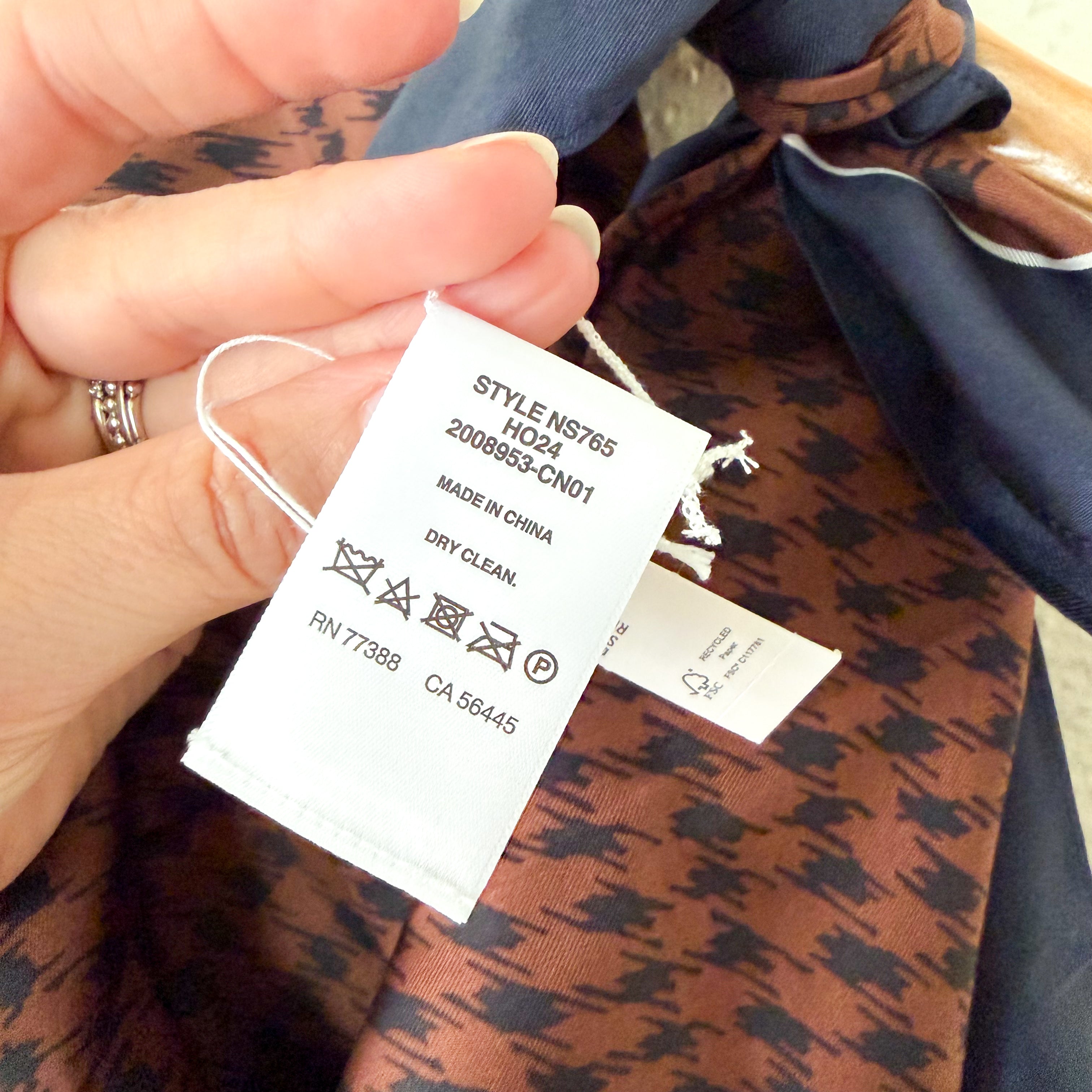 Madewell 100% Silk Bandana in Rich Brown Houndstooth