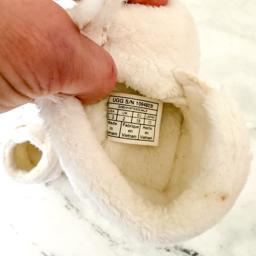 UGG Bixbee Cream Fuzzy Baby Booties Crib Shoes | 2-3c