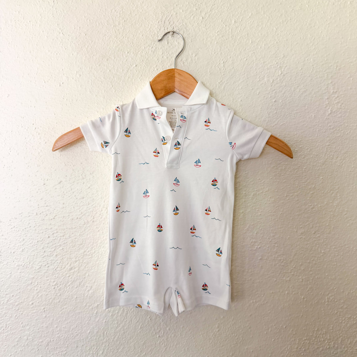 Petite Plume 100% Pima Cotton White Sailboat Collar Short Sleeve Romper | 3-6m