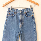 & Other Stories "Favourite Cut" Straight Leg Medium Wash Denim | 24