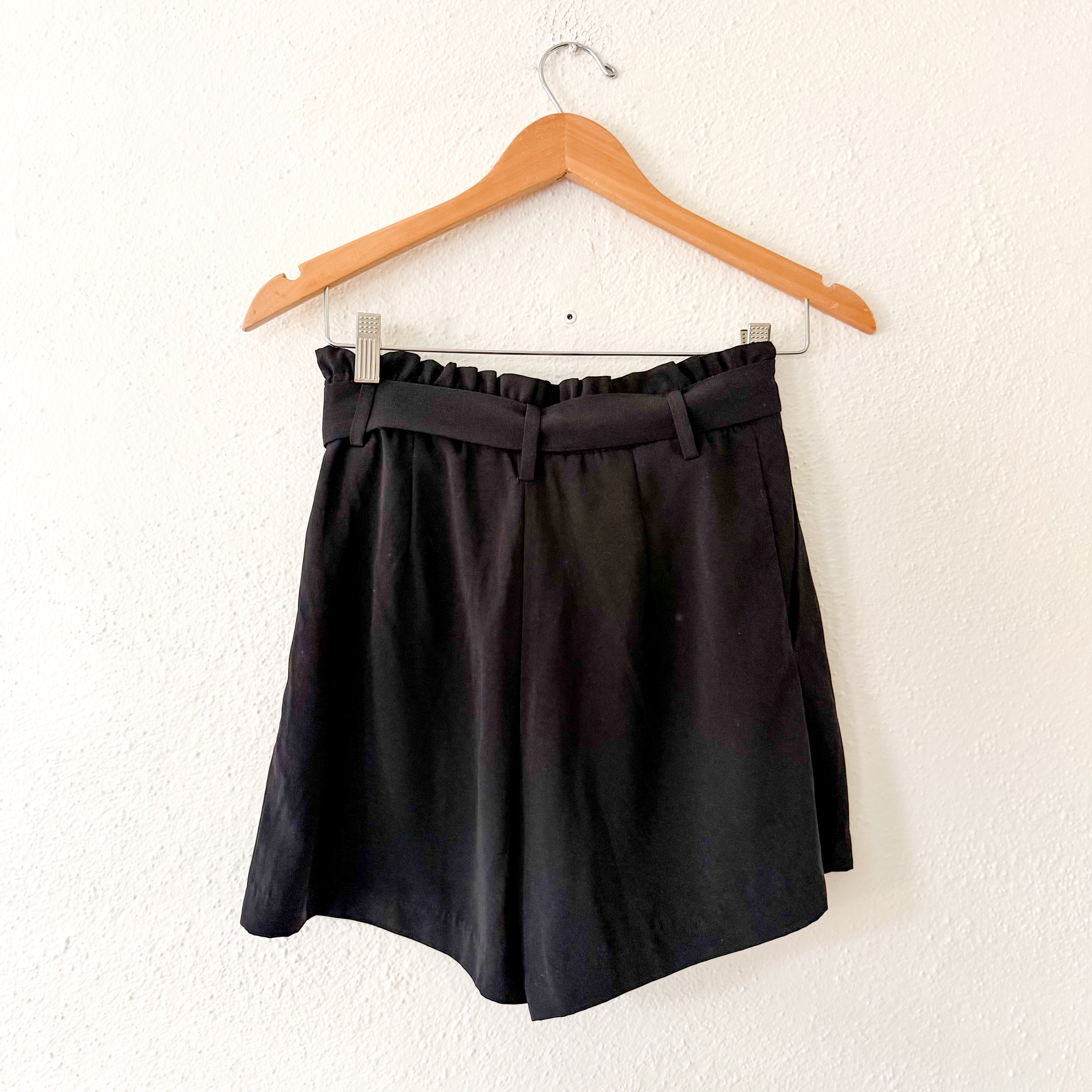 H&M Black Belted Suiting 3" Shorts | 4
