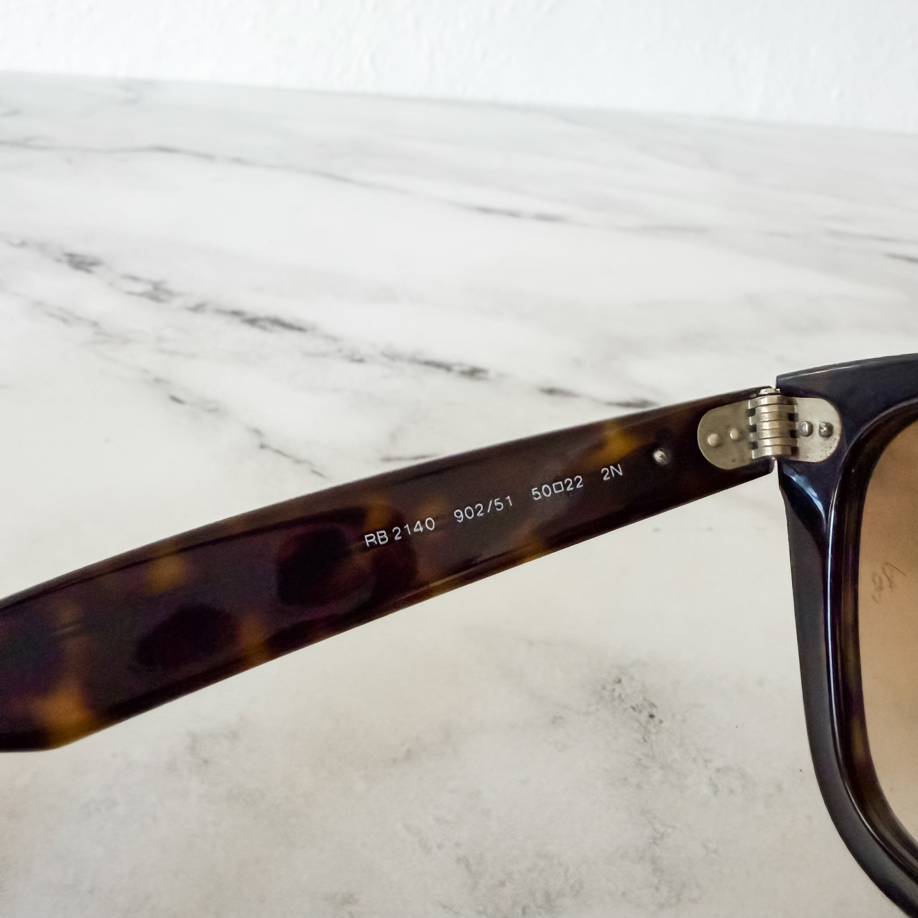 Ray-Ban Original Wayfarer Tortoise Sunglasses Light Brown Gradient