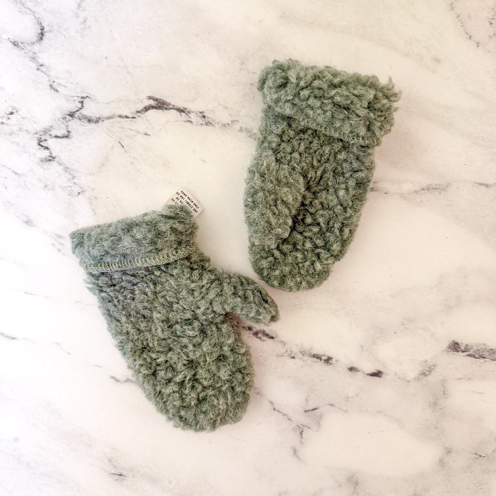 Daylesford Green 100% Irish Wool Pile Toddler Mittens | 3T/4T