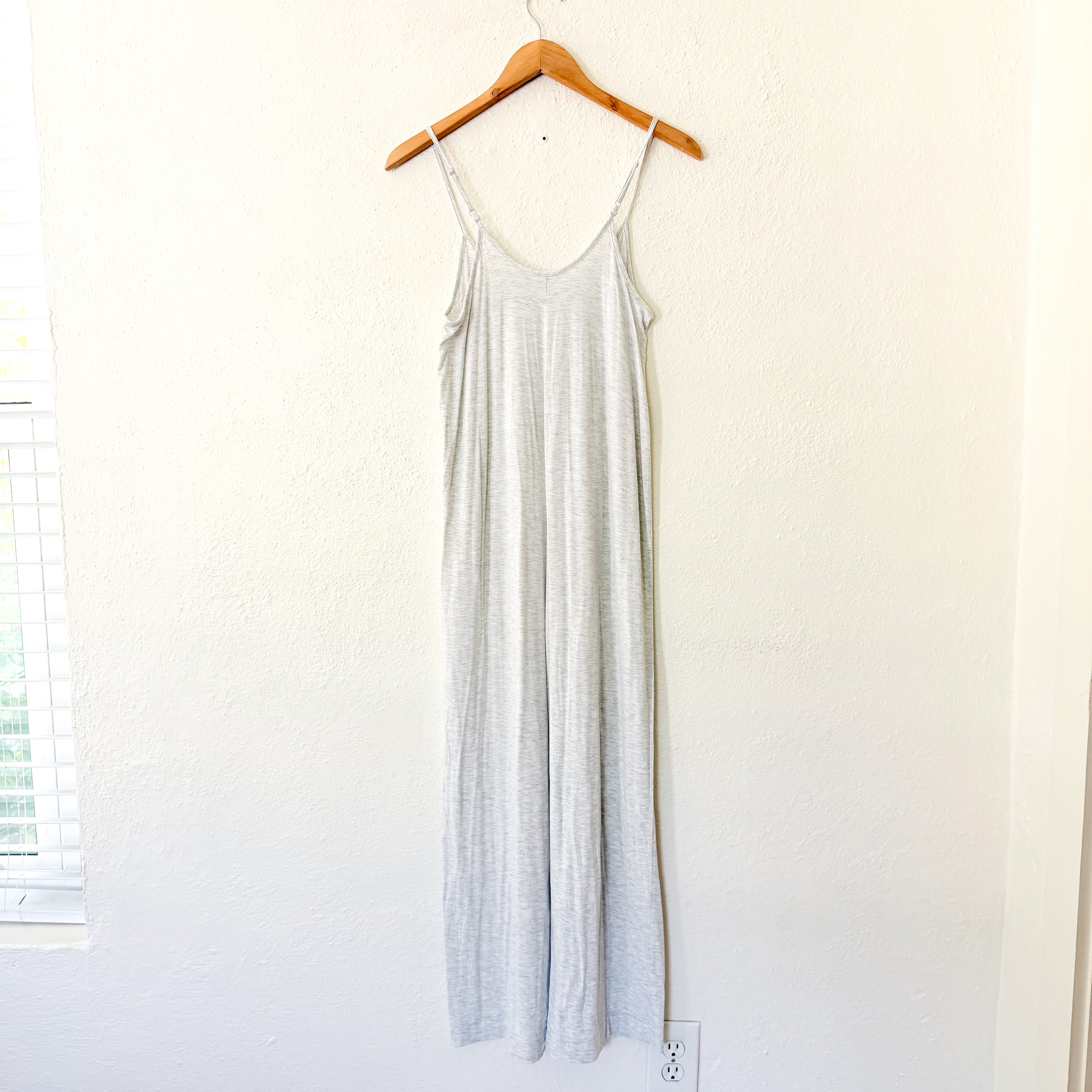 Old Navy Sunday Sleep Knit Jersey Jumpsuit in Light Heather Grey | XS