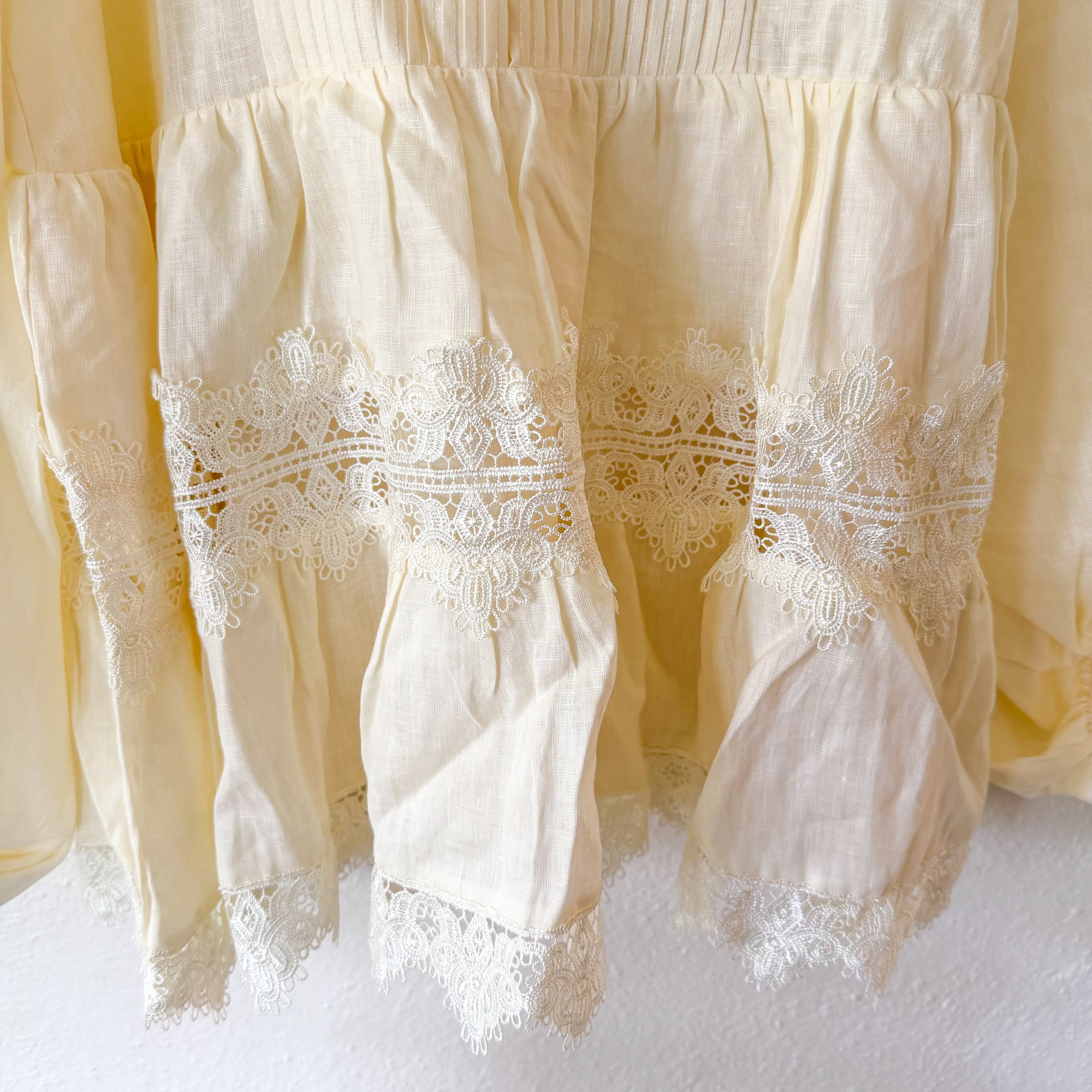 Bardot Antonia Linen Lace Trim Mini Dress in Eggnog, sz XS/US 2