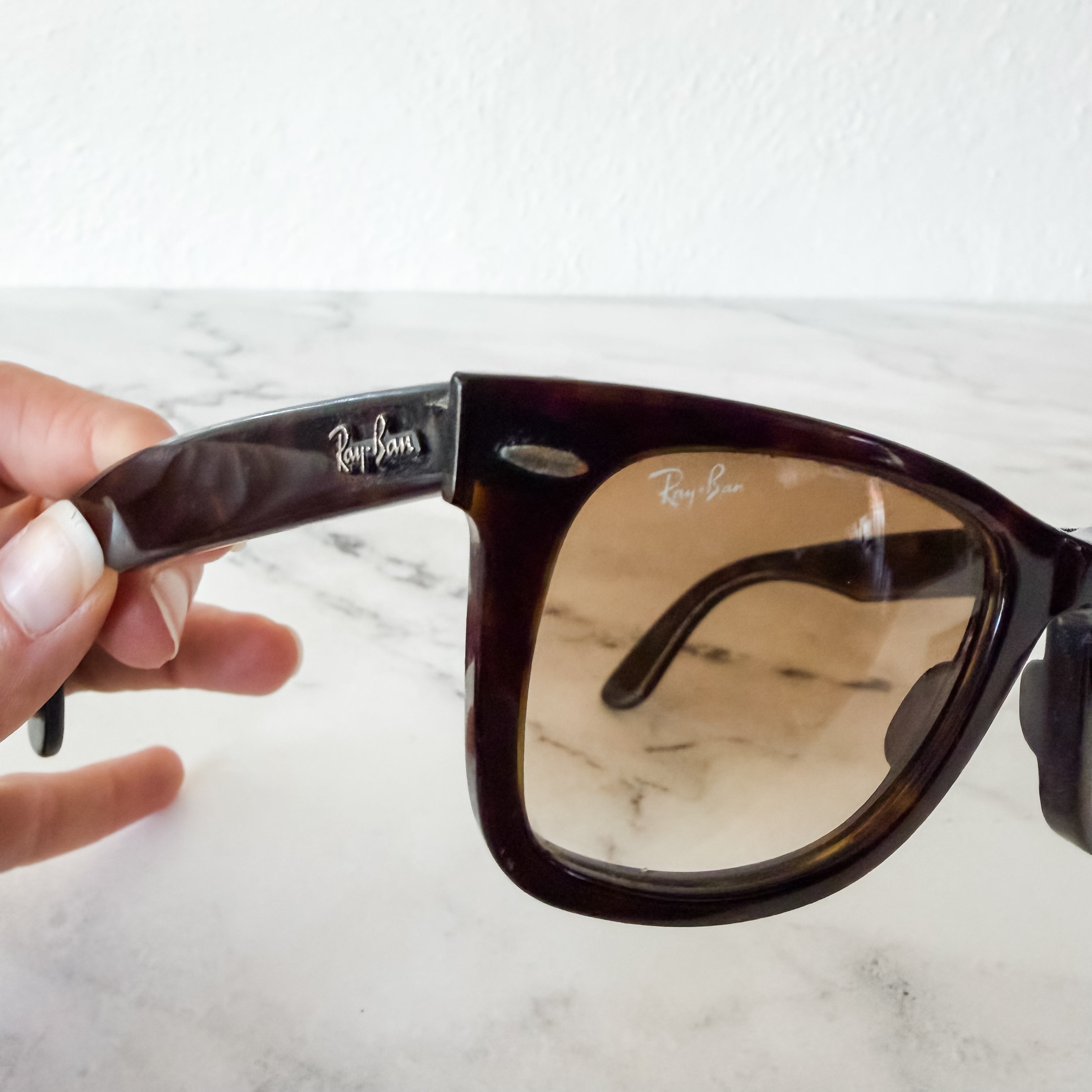 Ray-Ban Original Wayfarer Tortoise Sunglasses Light Brown Gradient
