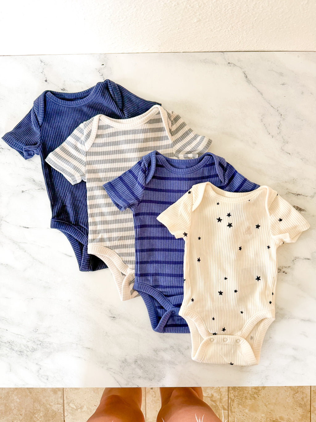 Baby Gap First Favorites Blue Cream Black Textured Short Sleeve Bodysuits Bundle x4 | sz 0-3m