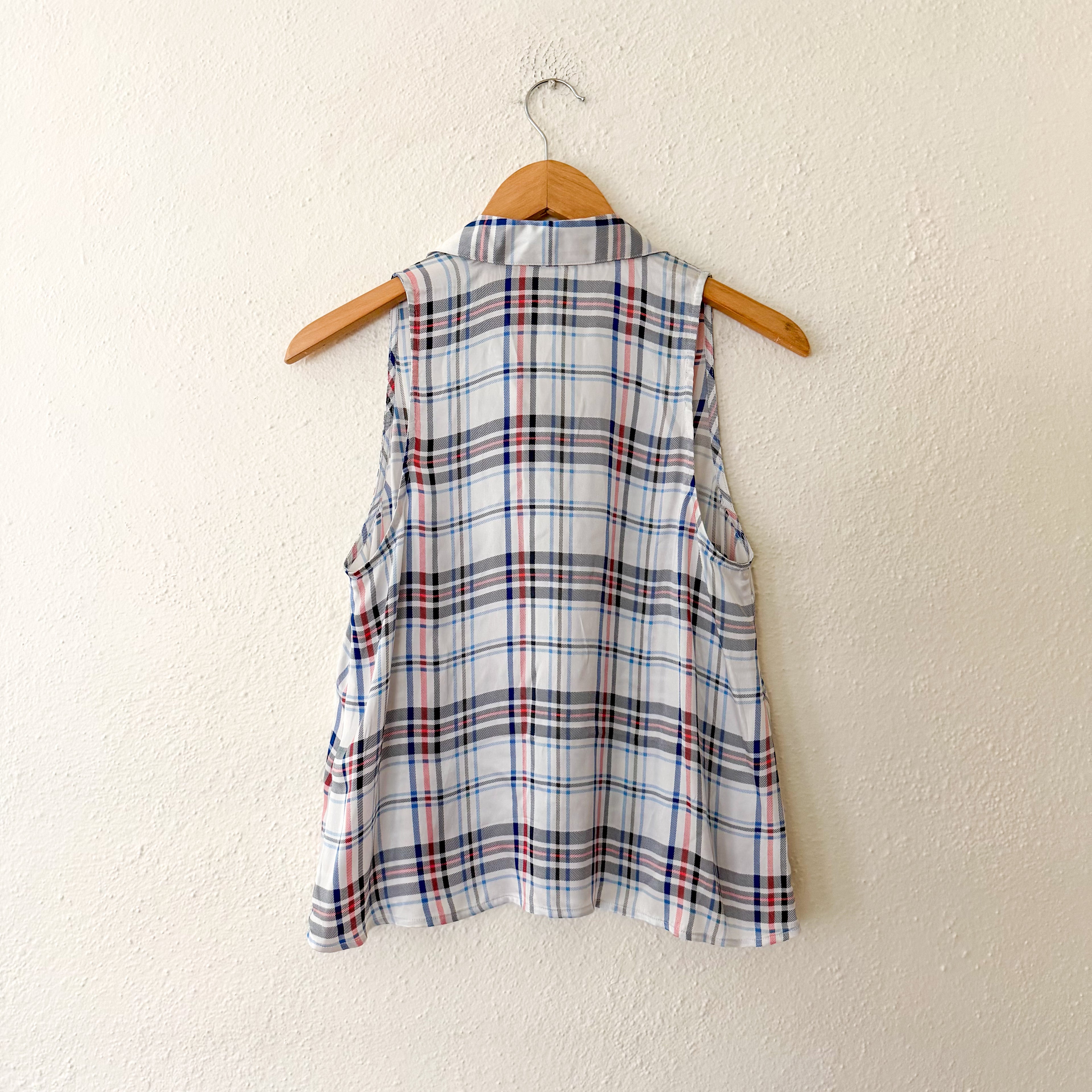 Equipment Femme Mina 100% Silk Red & Blue Plaid Button Down Sleeveless Shirt | XS