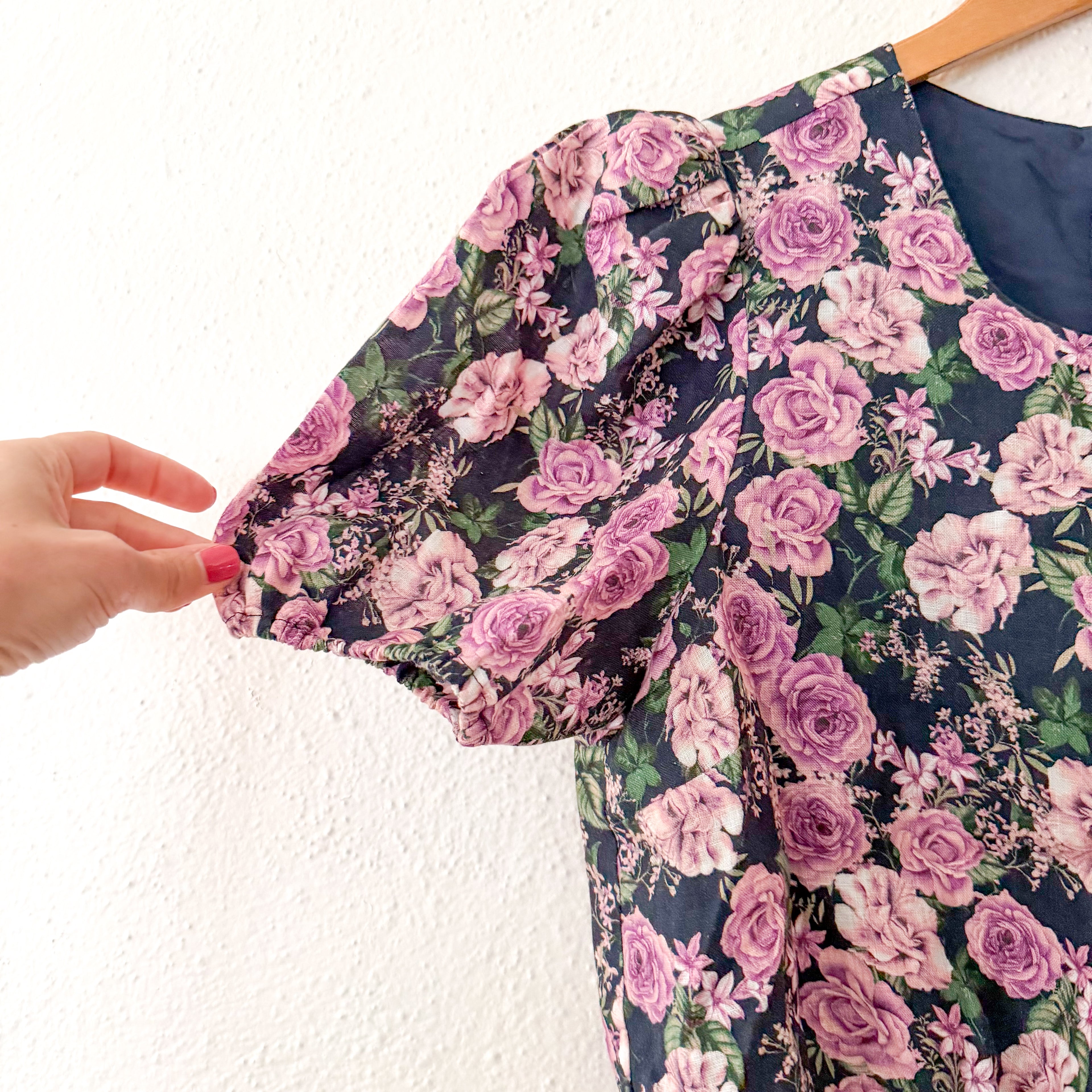 Cami NYC 100% Linen Cropped Purple Floral Puff Sleeve Blouse | XS