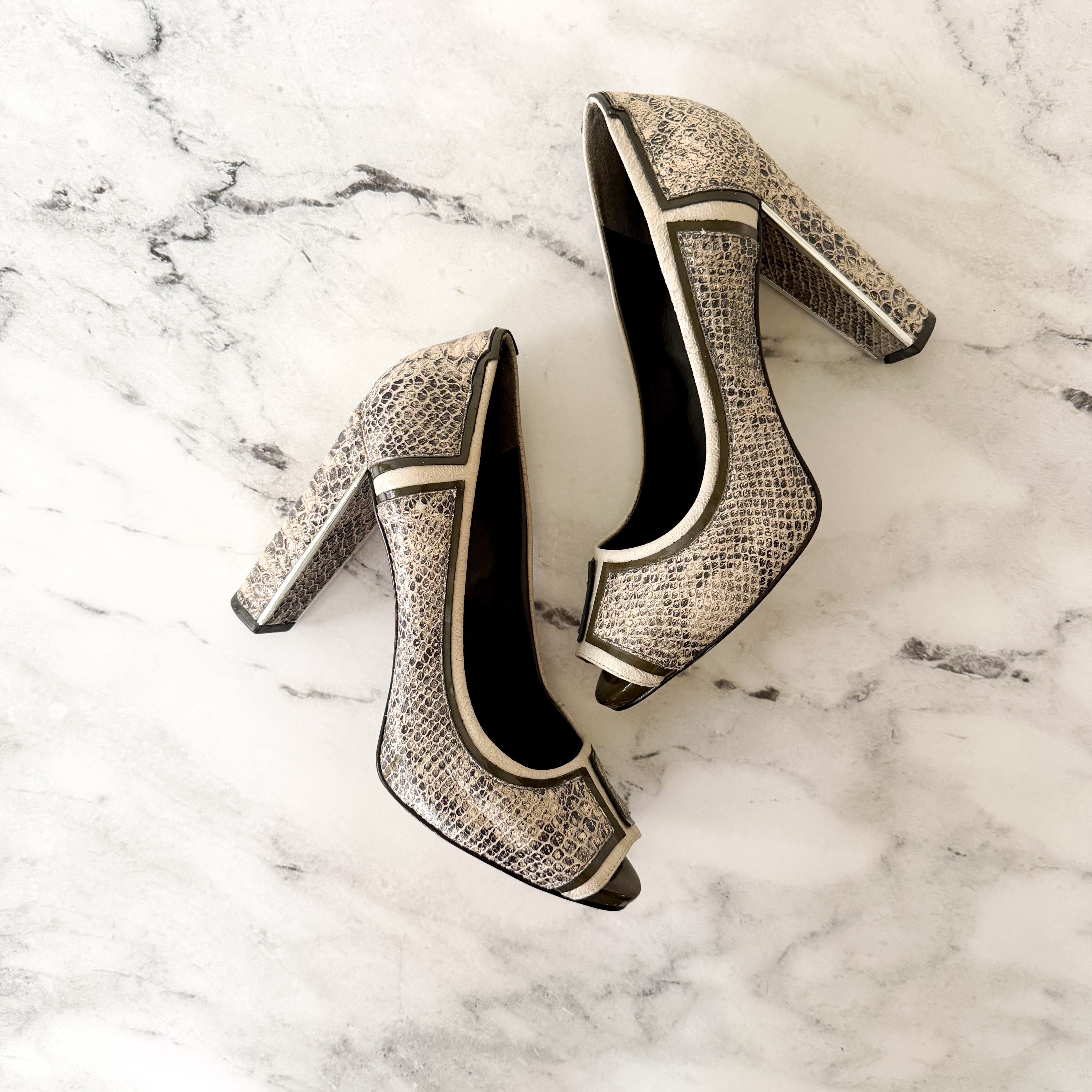 Tory Burch Matilda Pitone Rocha Snake Embossed Leather Block Peep Toe Heels | 6