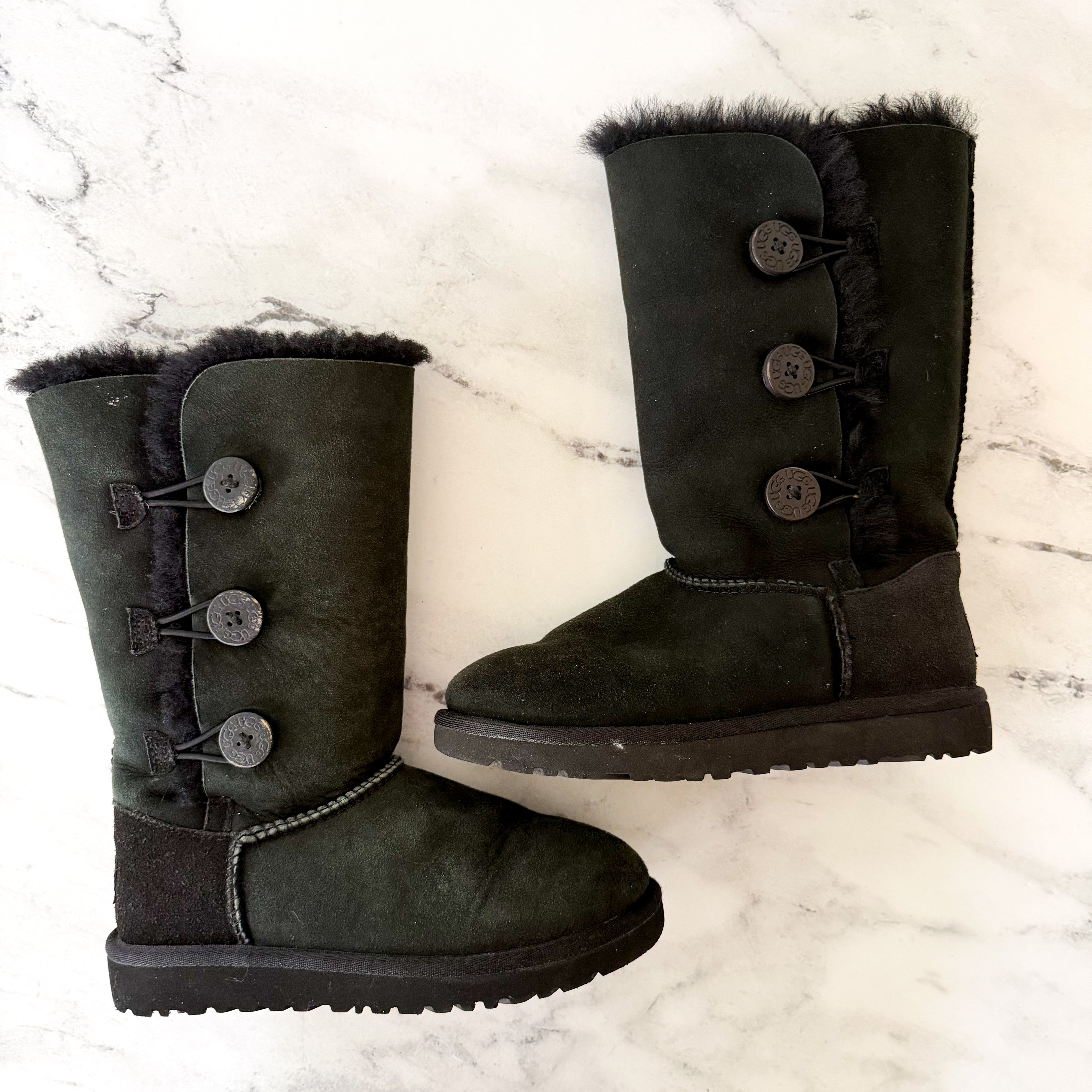 UGG Australia Black Sheepskin Bailey Button Triplet Boots | 2Y