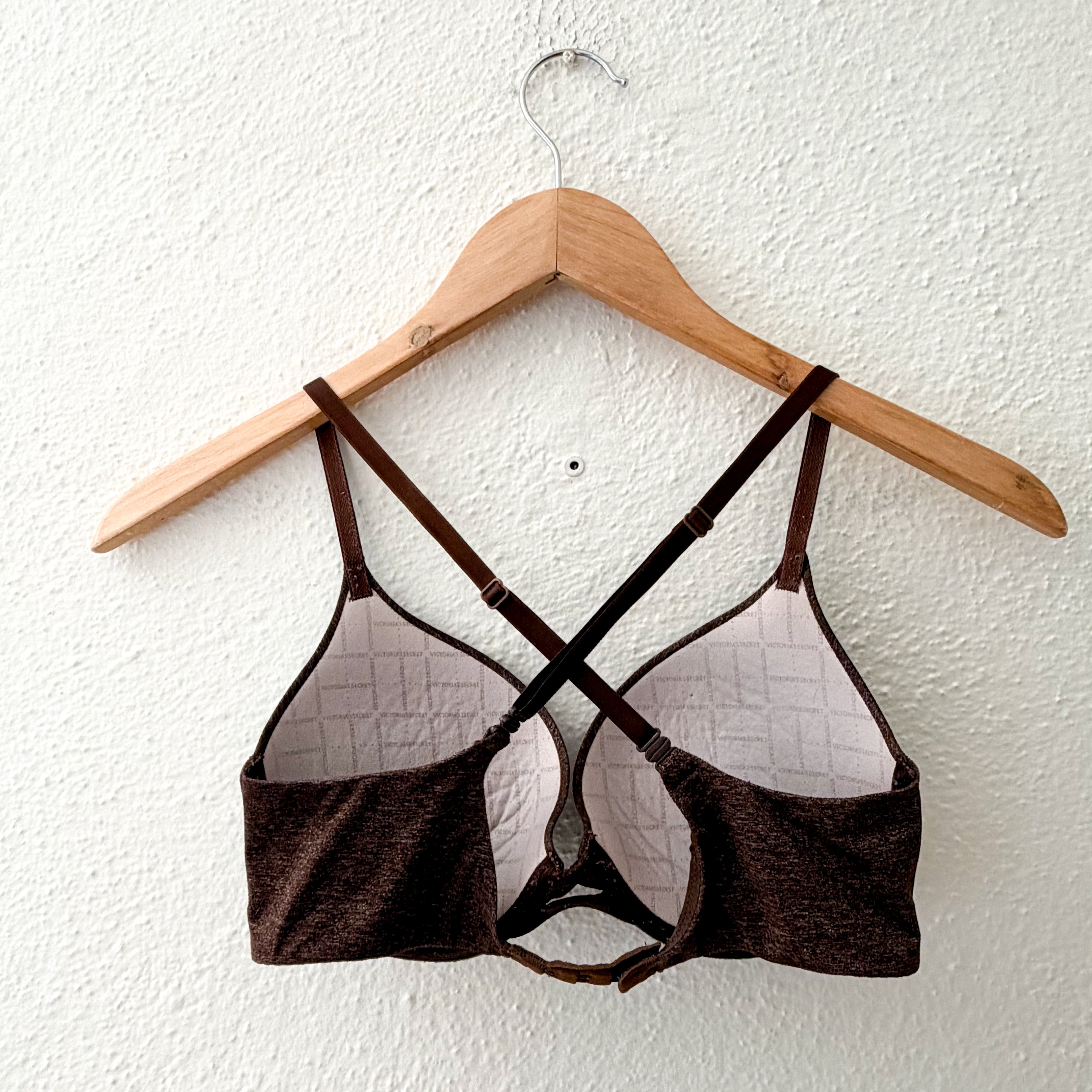 Victoria's Secret Chocolate Brown Perfect Shape Bra | 32D