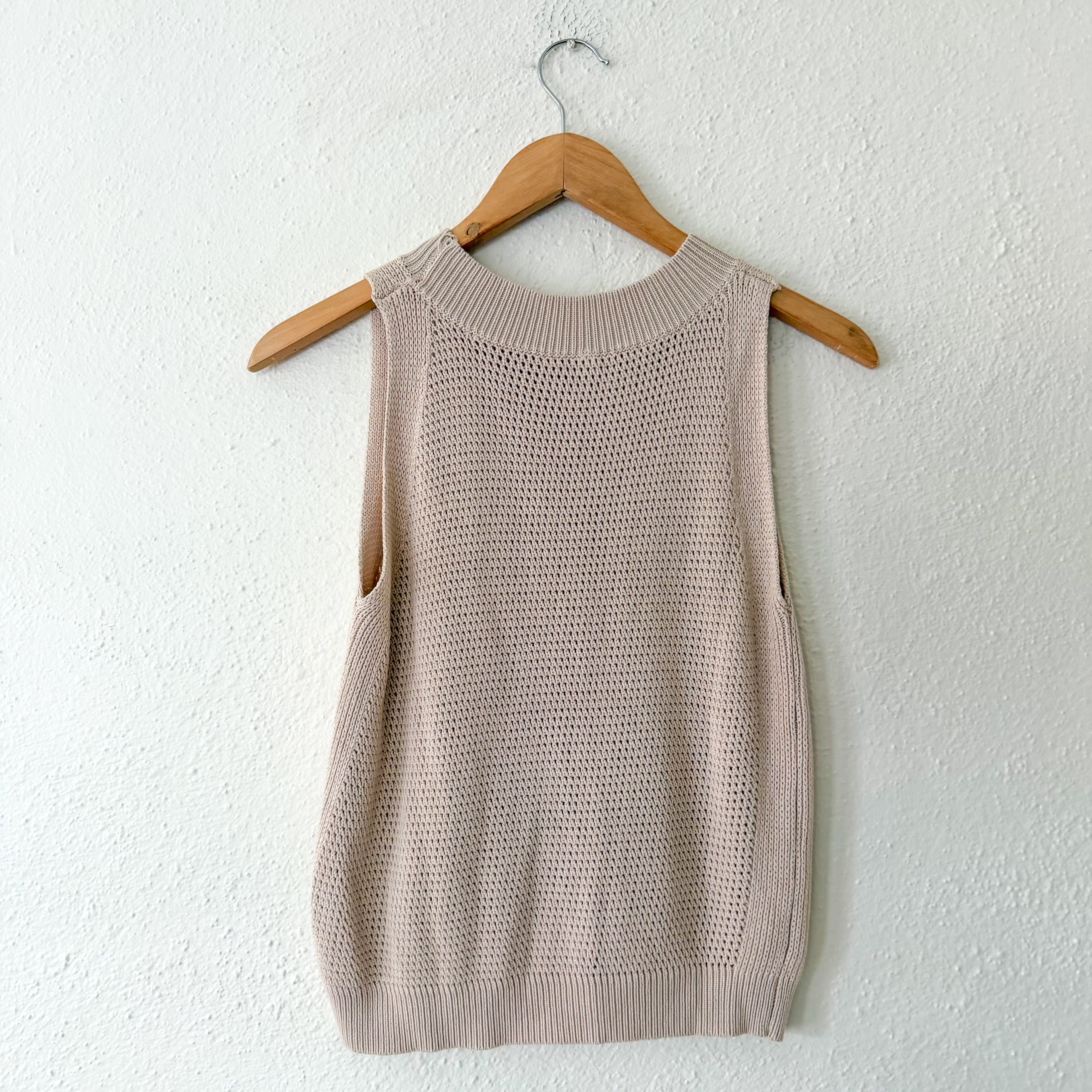 Commense Sleeveless Mockneck Sweater Top in Neutral Beige | XS