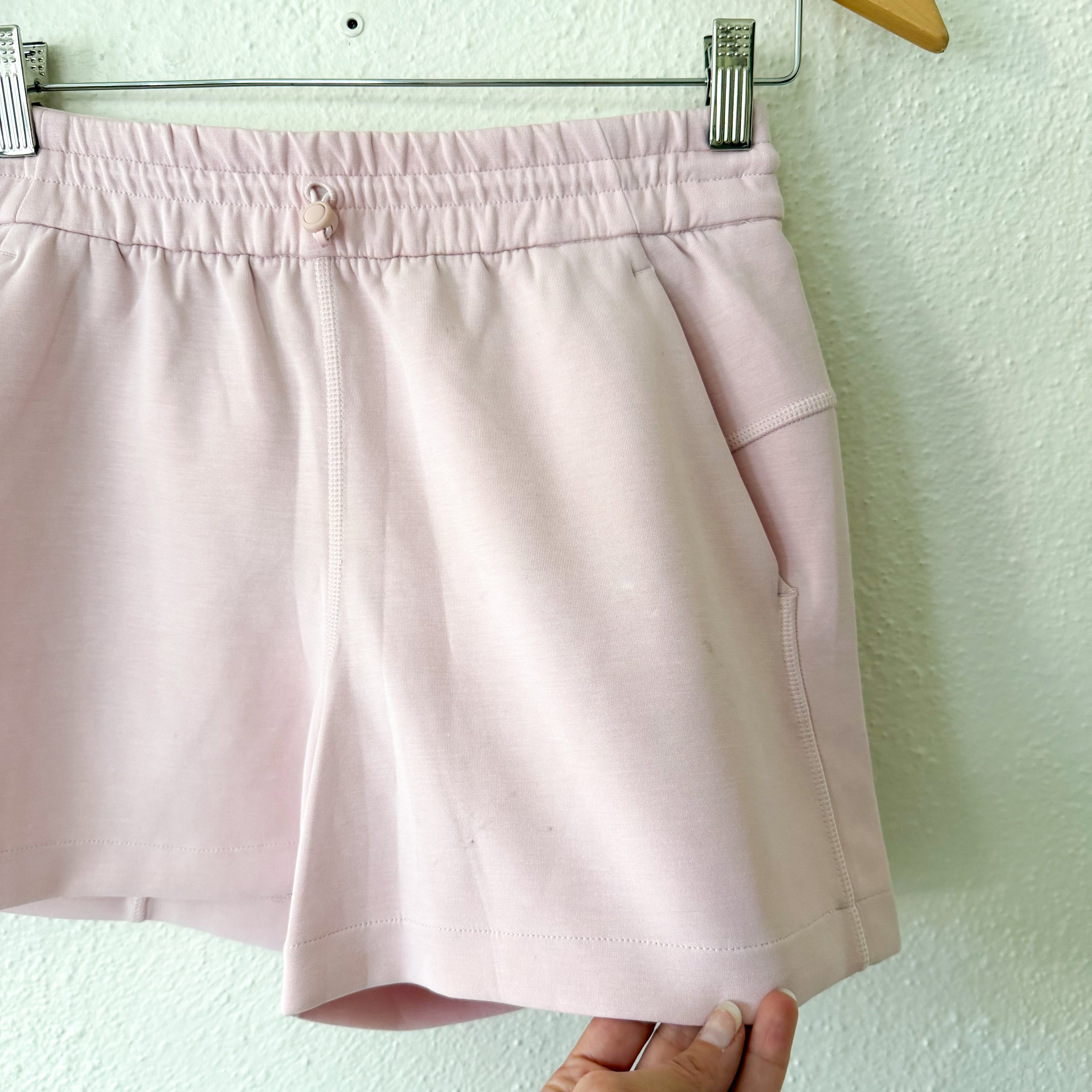 Lululemon Softstreame 4” High Rise Shorts in Soft Pink | 2