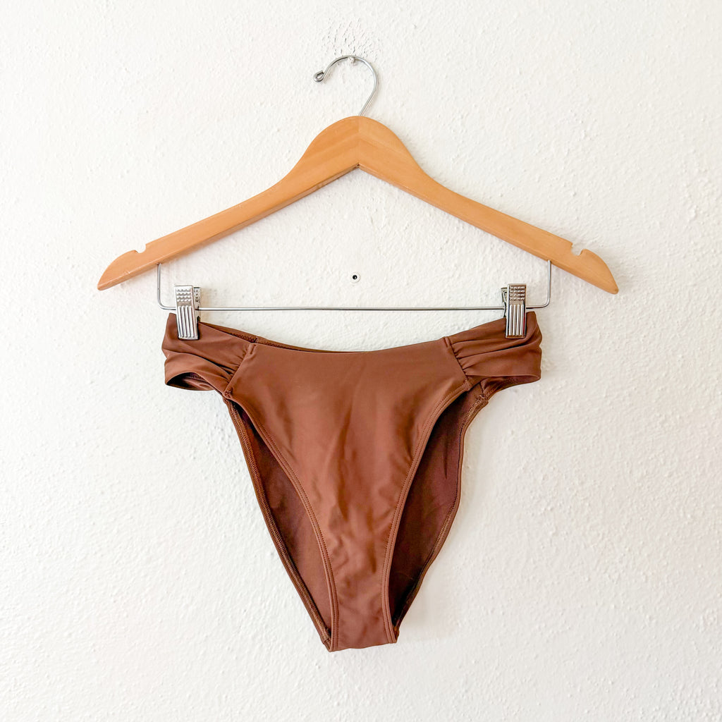 Abercrombie & Fitch Mid-Rise Rouched Side Bikini Bottoms in Brown | S