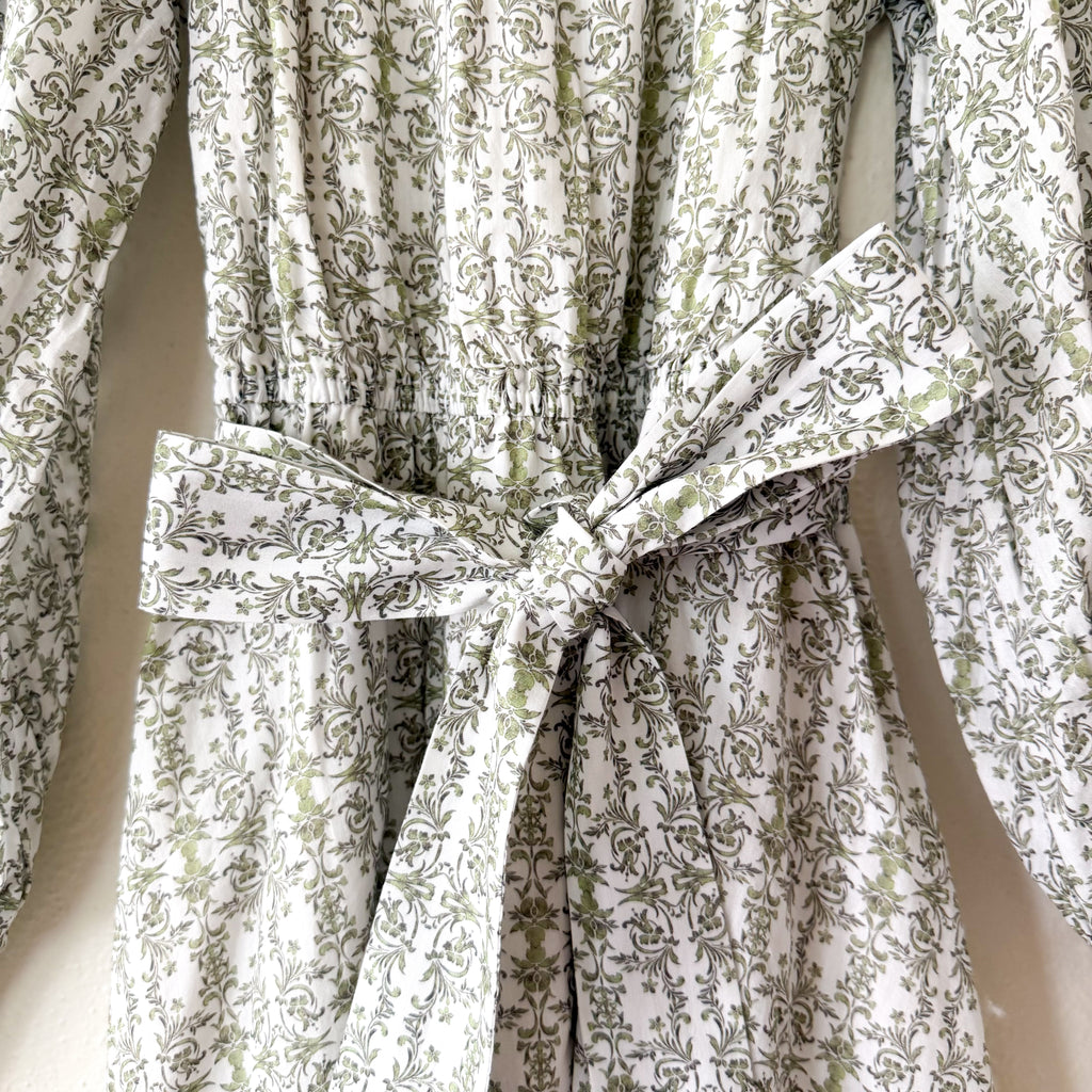 Alice + Olivia Boho Green Filigree Long Sleeve Mini Dress | XS