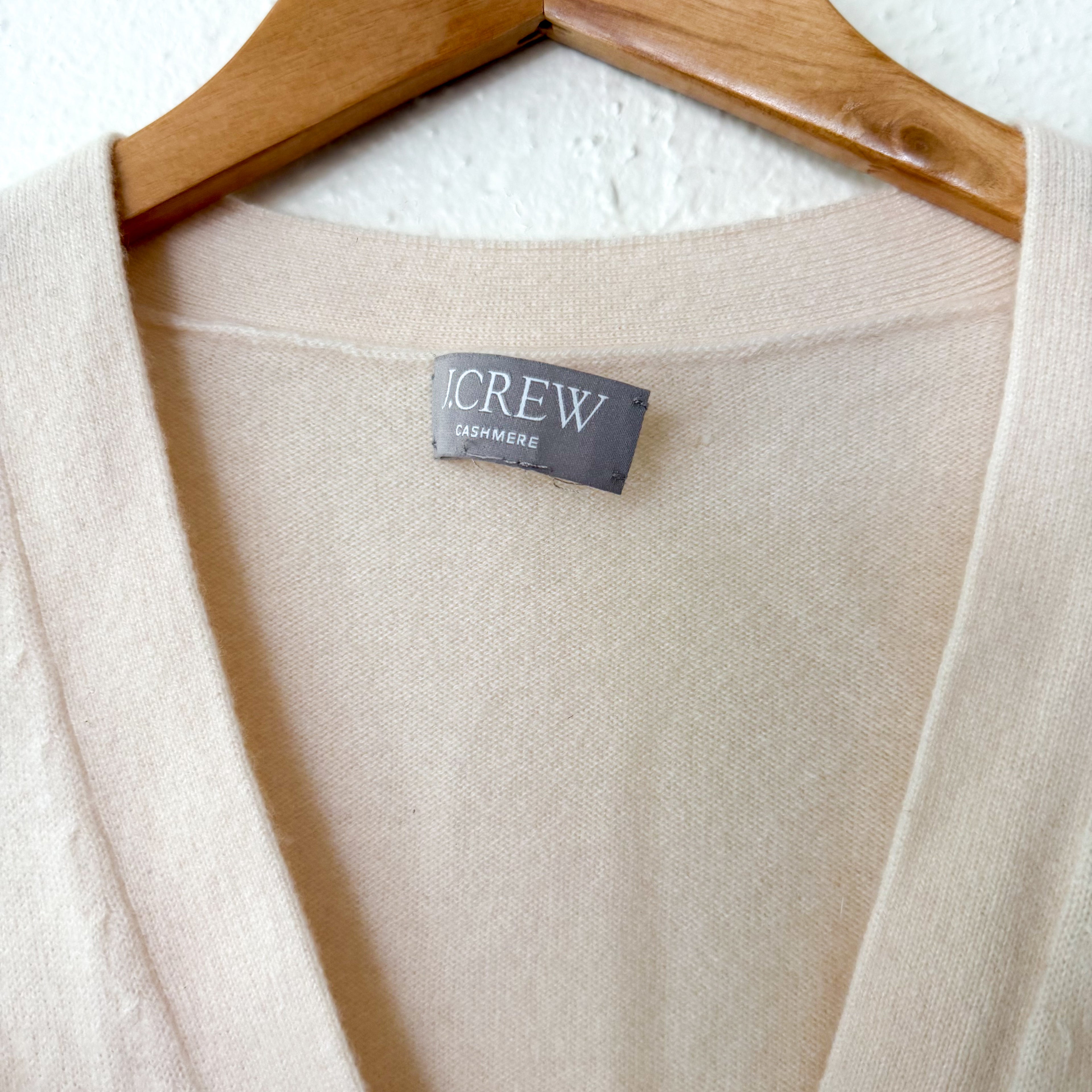 J.Crew 100% Cashmere V-Neck Relaxed Cardigan Sweater in Cream | XS