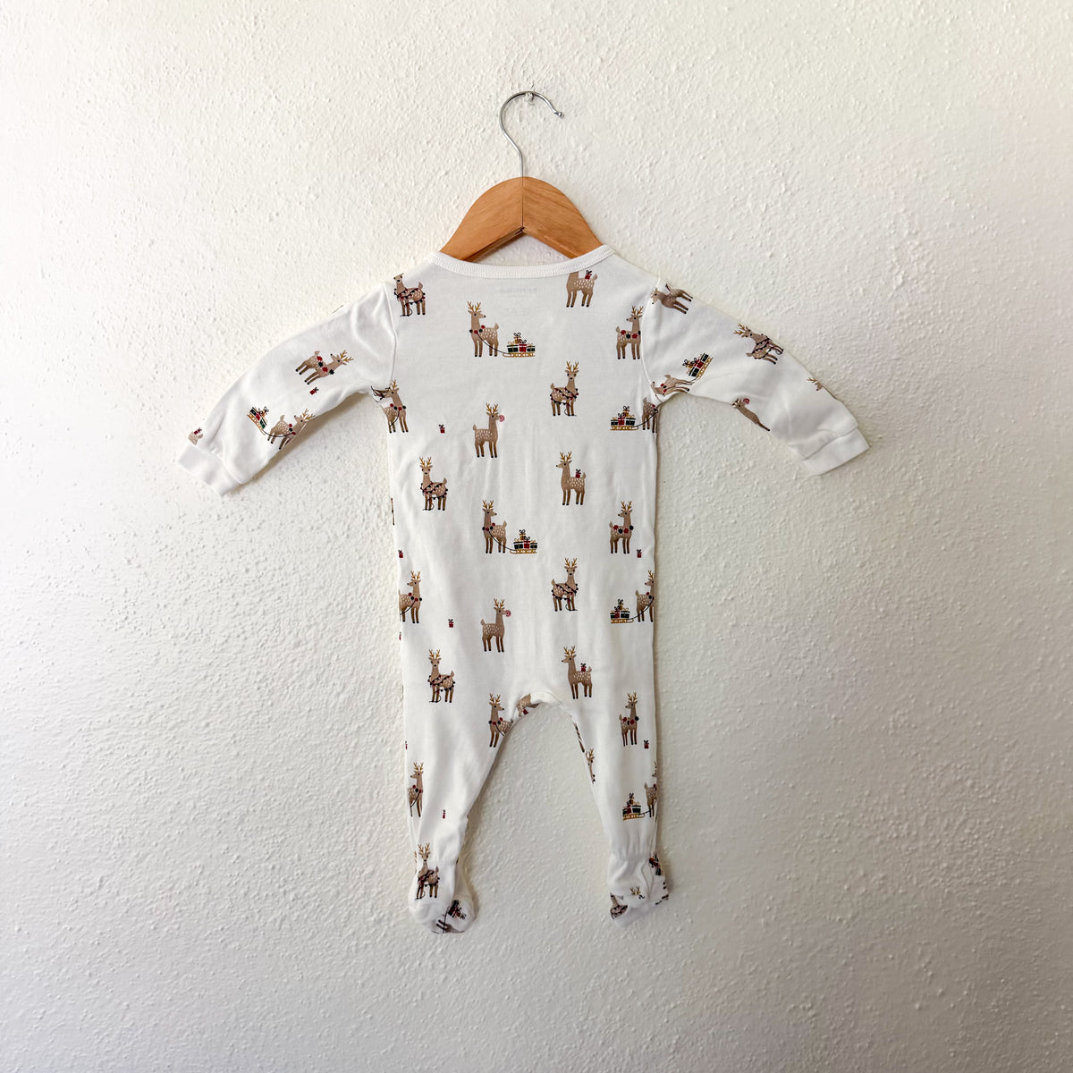 Petit Lem Organic Cotton Holiday Cream Reindeer 2-Way Zipper Footed Sleeper | 3-6m