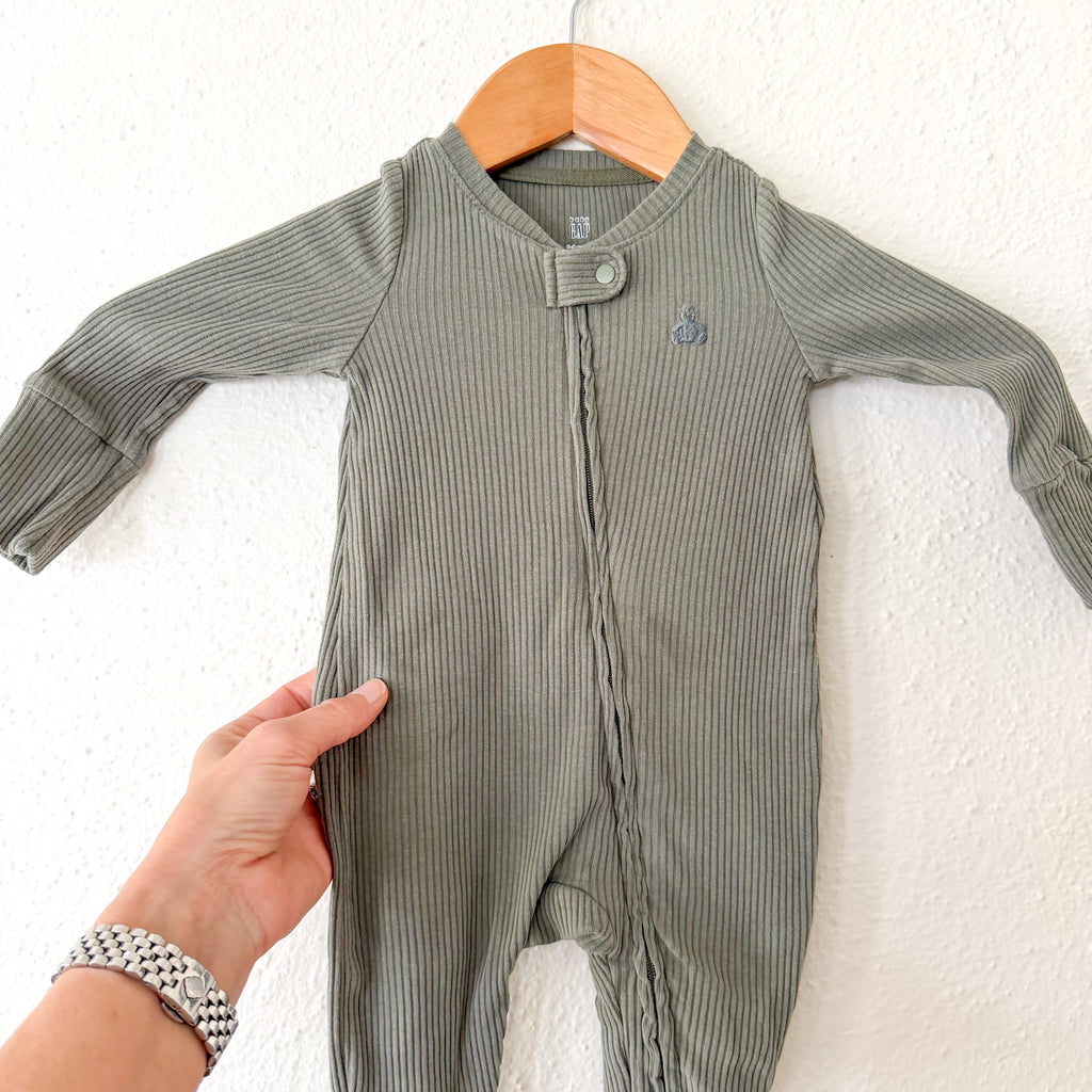 Baby Gap Olive Green Textured 2-Way Zipper Footed Sleeper | 0-3m